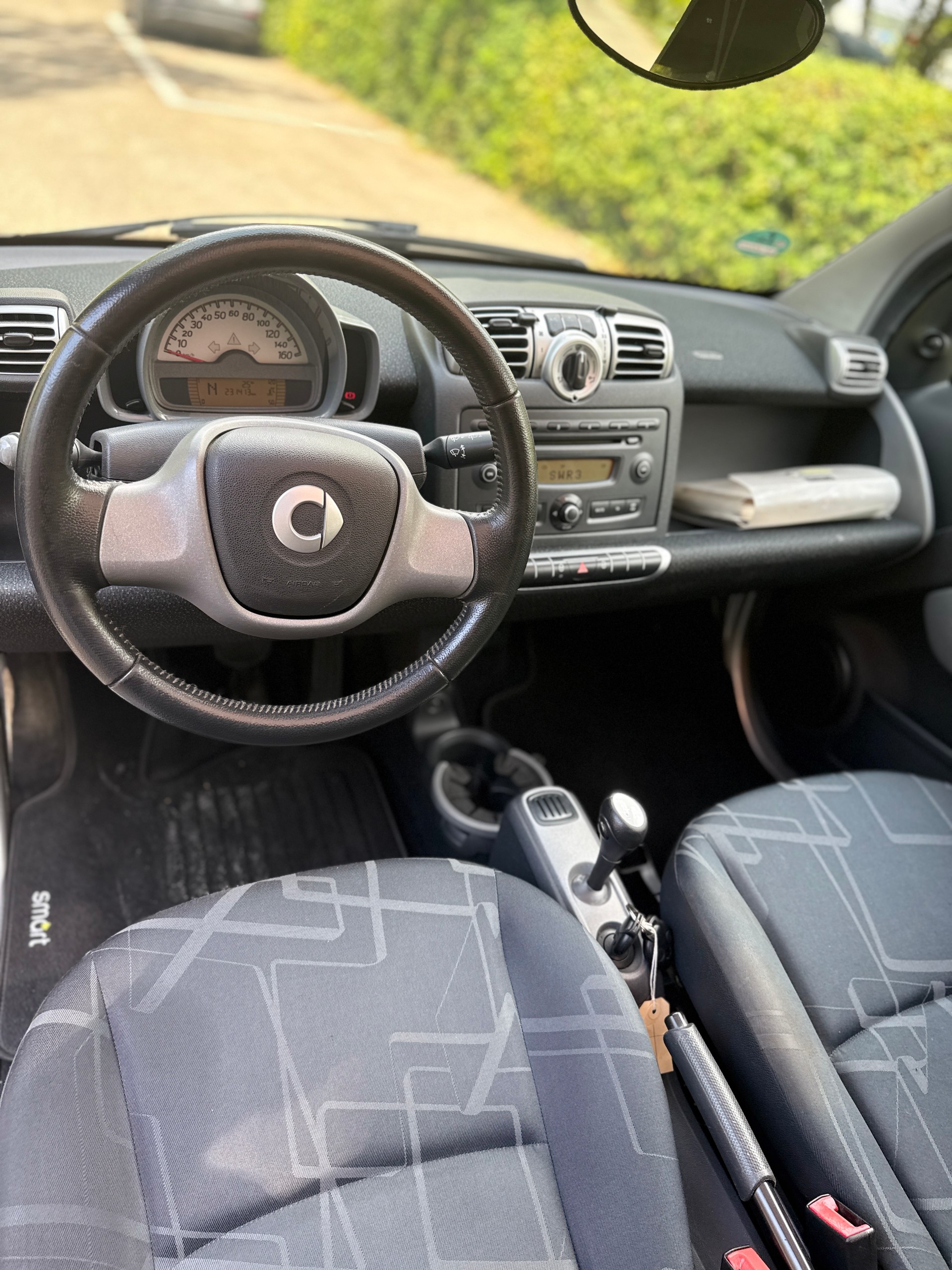 SMART Coupé-image-8