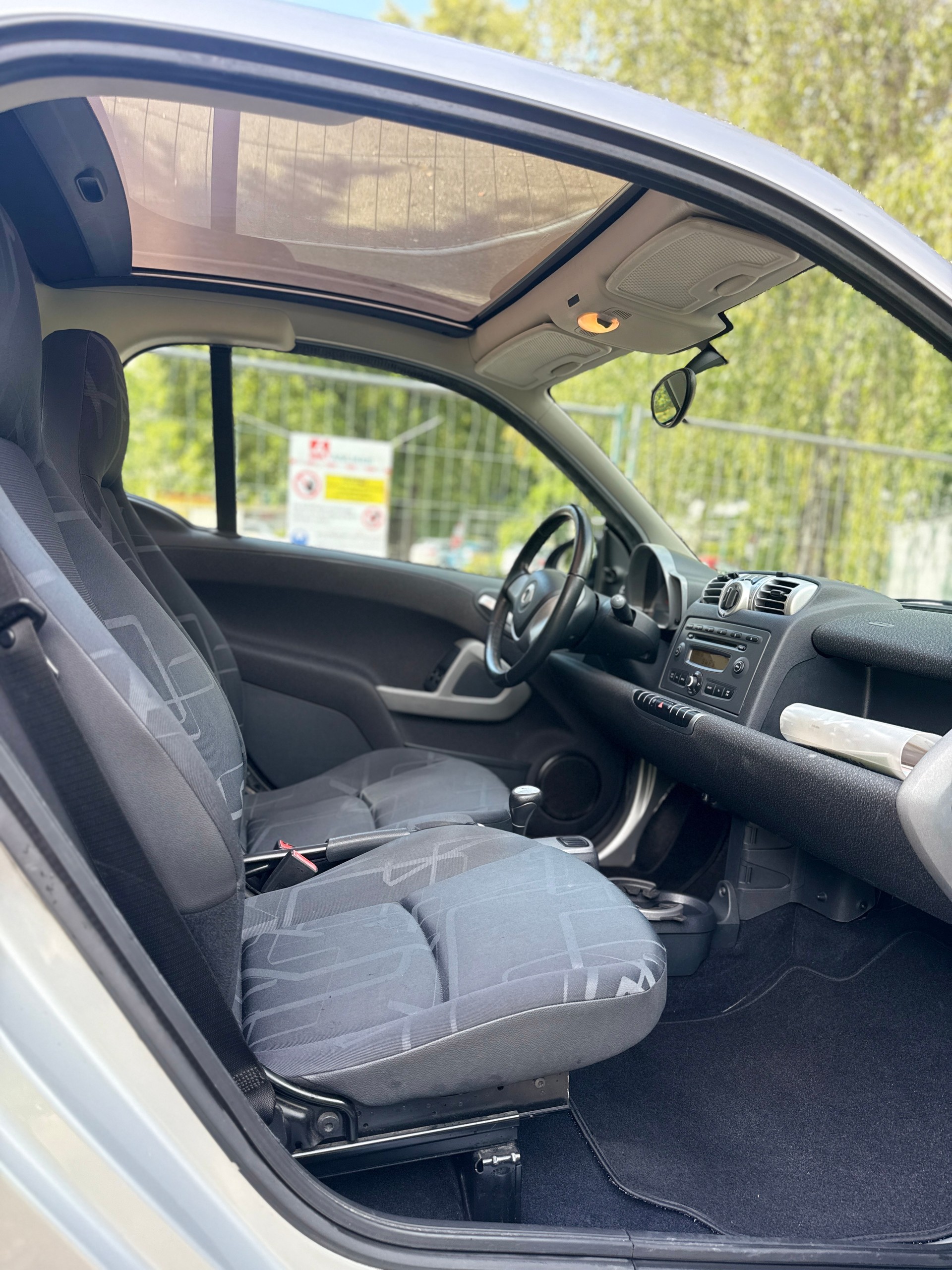 SMART Coupé-image-6