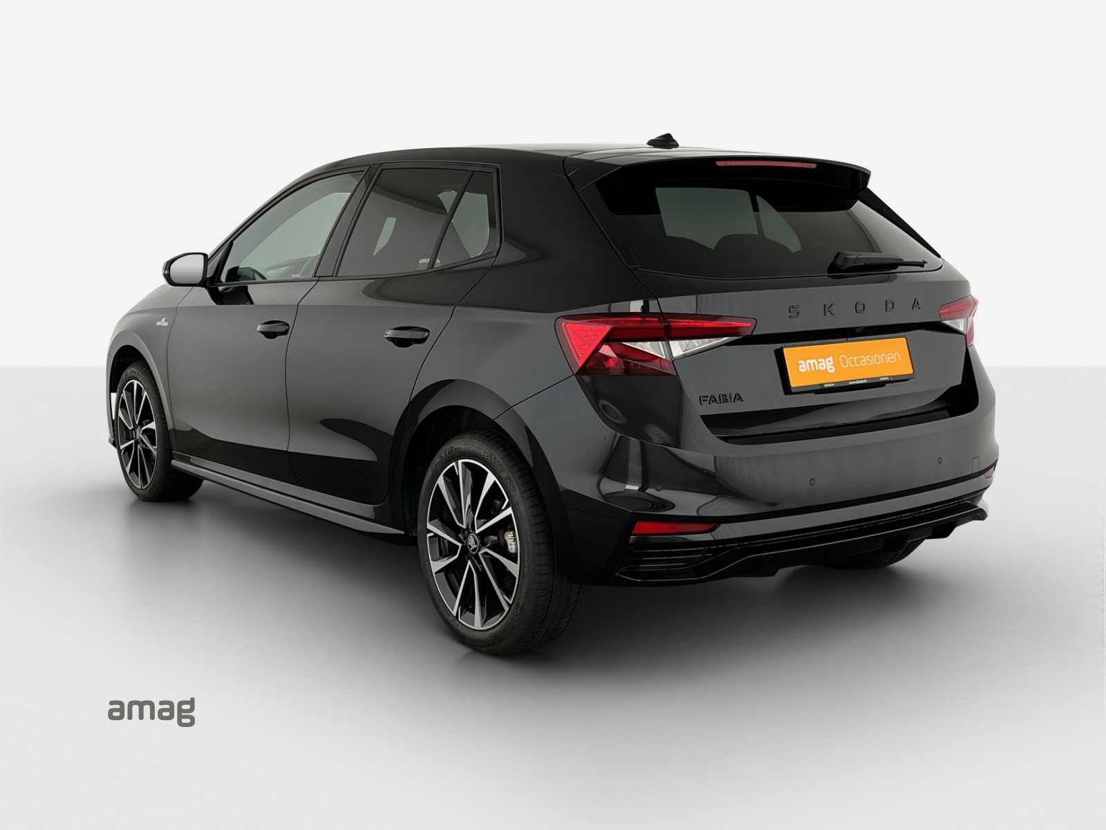SKODA Fabia 1.5 TSI Monte Carlo DSG-image-2
