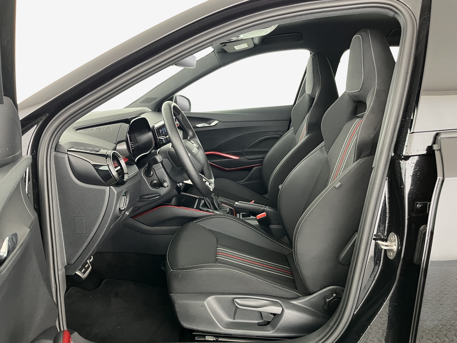 SKODA Fabia 1.5 TSI Monte Carlo DSG-image-7