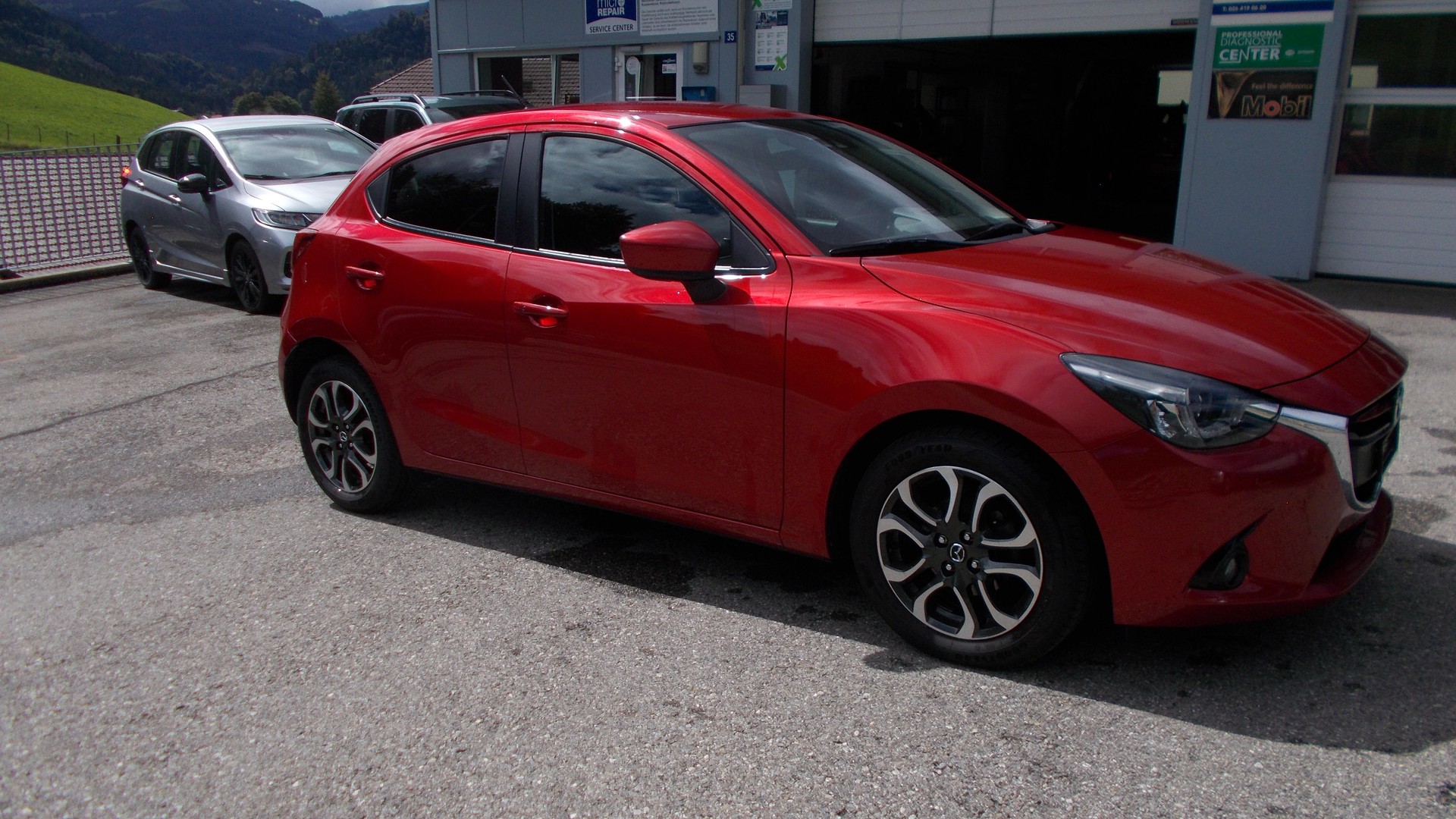 MAZDA 2 1.5i 16V Skyactiv-G Revolution-image-1