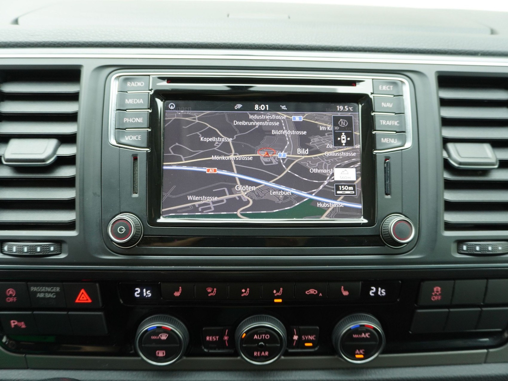 VW T6 Multivan 2.0 TDI DSG Comfortline 4Motion-image-17