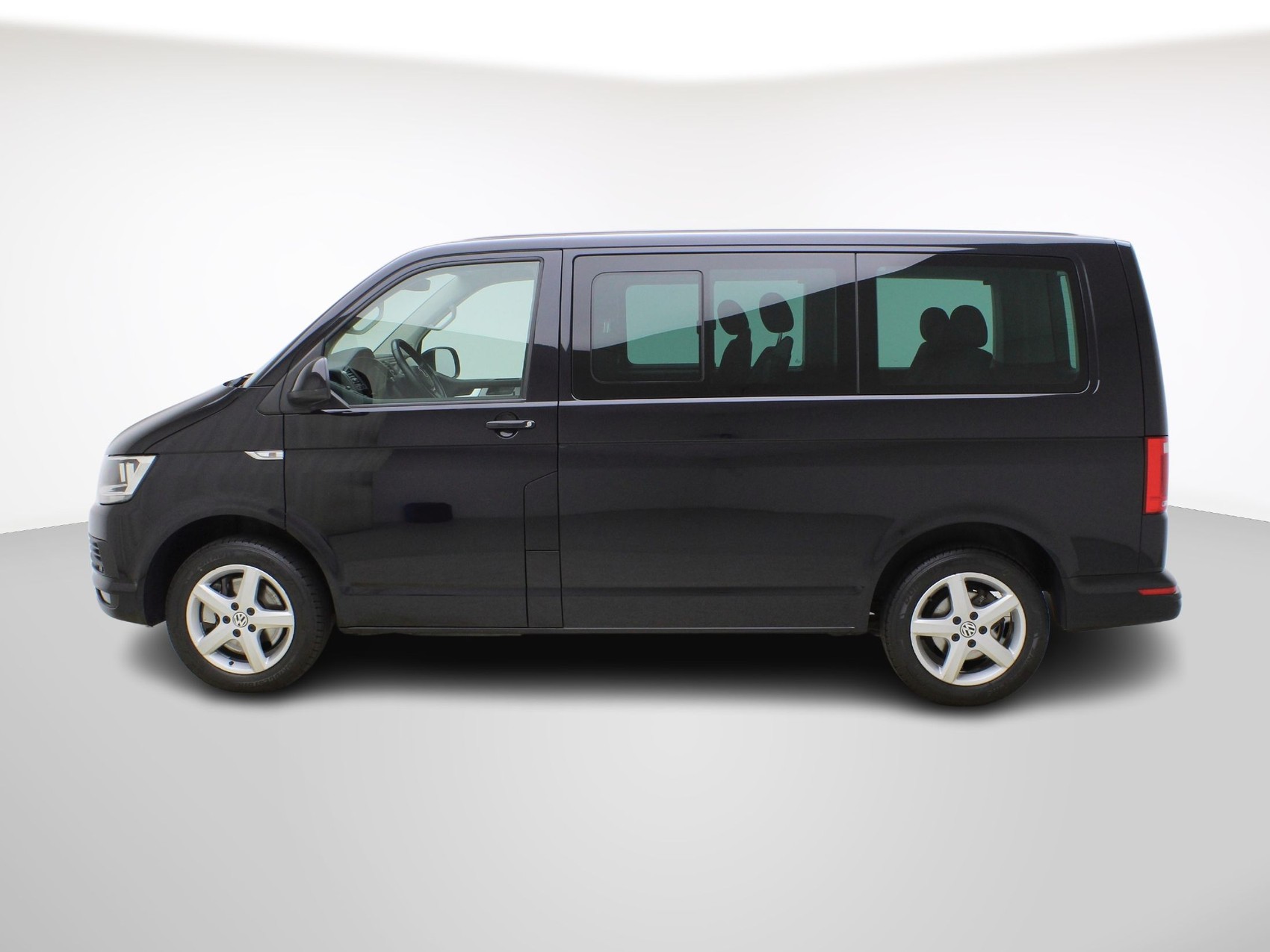 VW T6 Multivan 2.0 TDI DSG Comfortline 4Motion-image-2