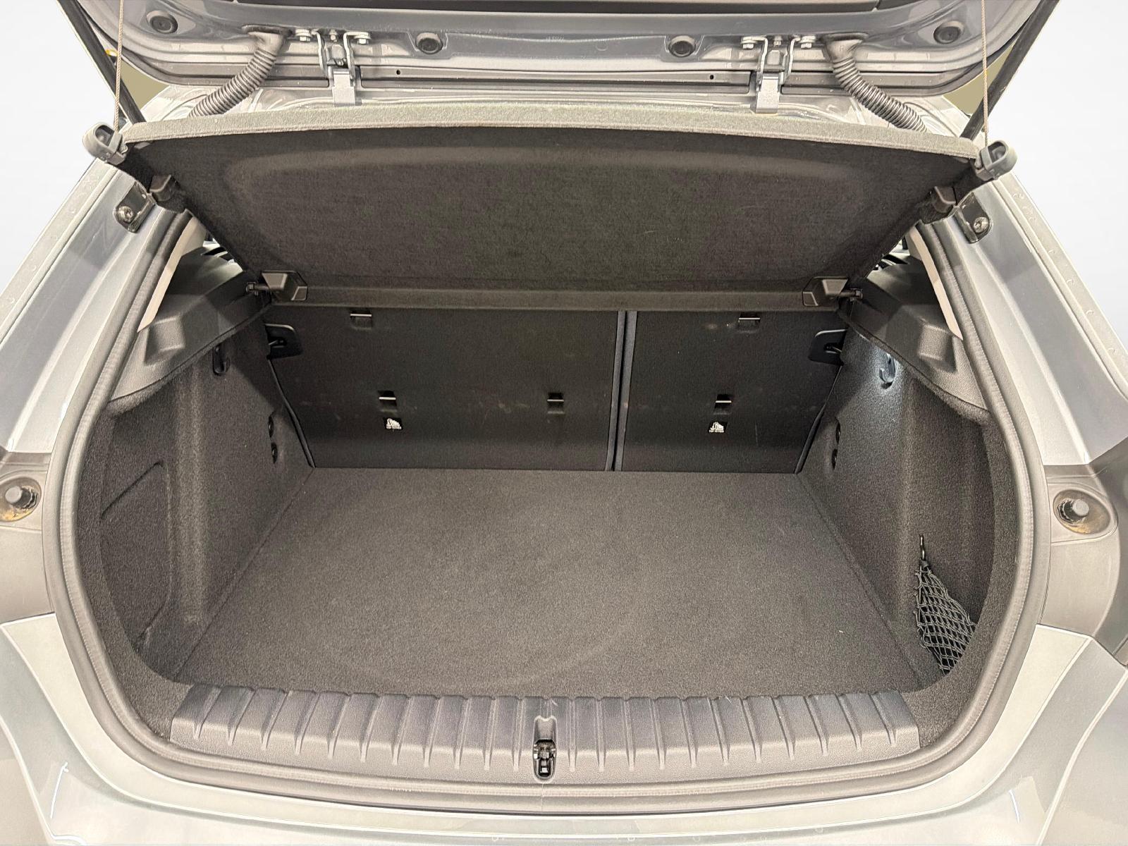 BMW 1er Reihe F70 116-image-11