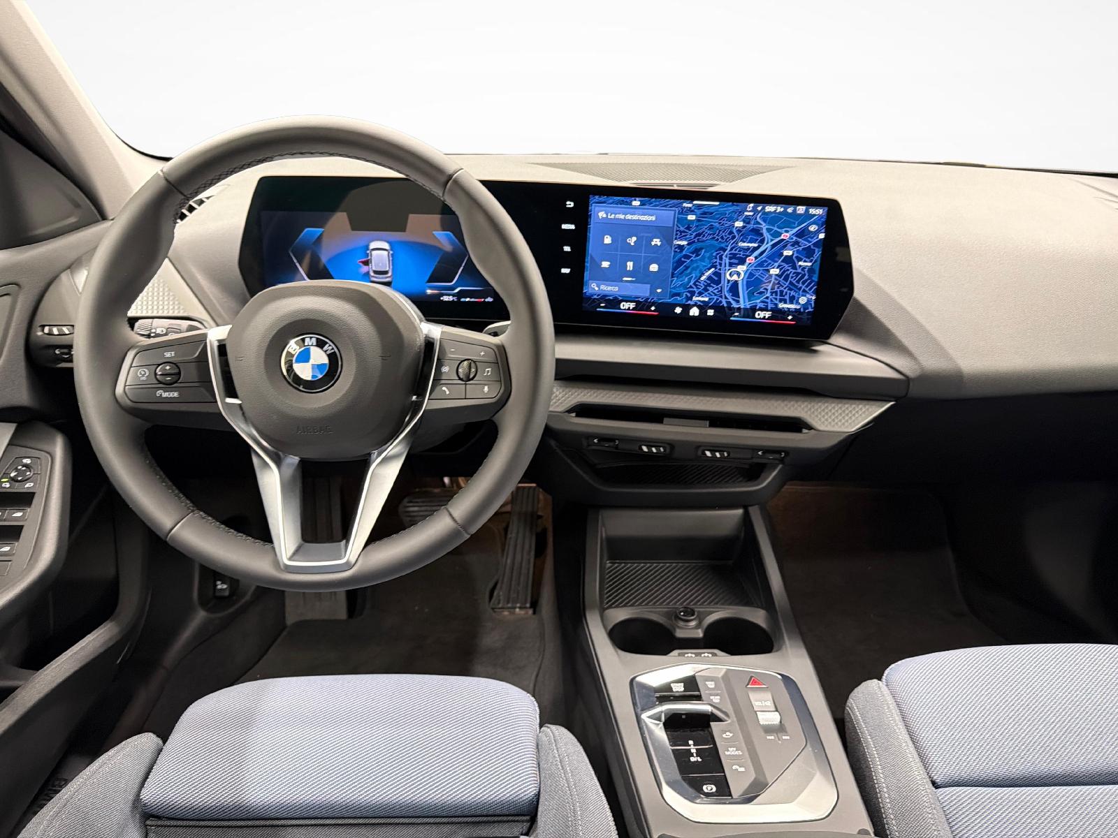 BMW 1er Reihe F70 116-image-8