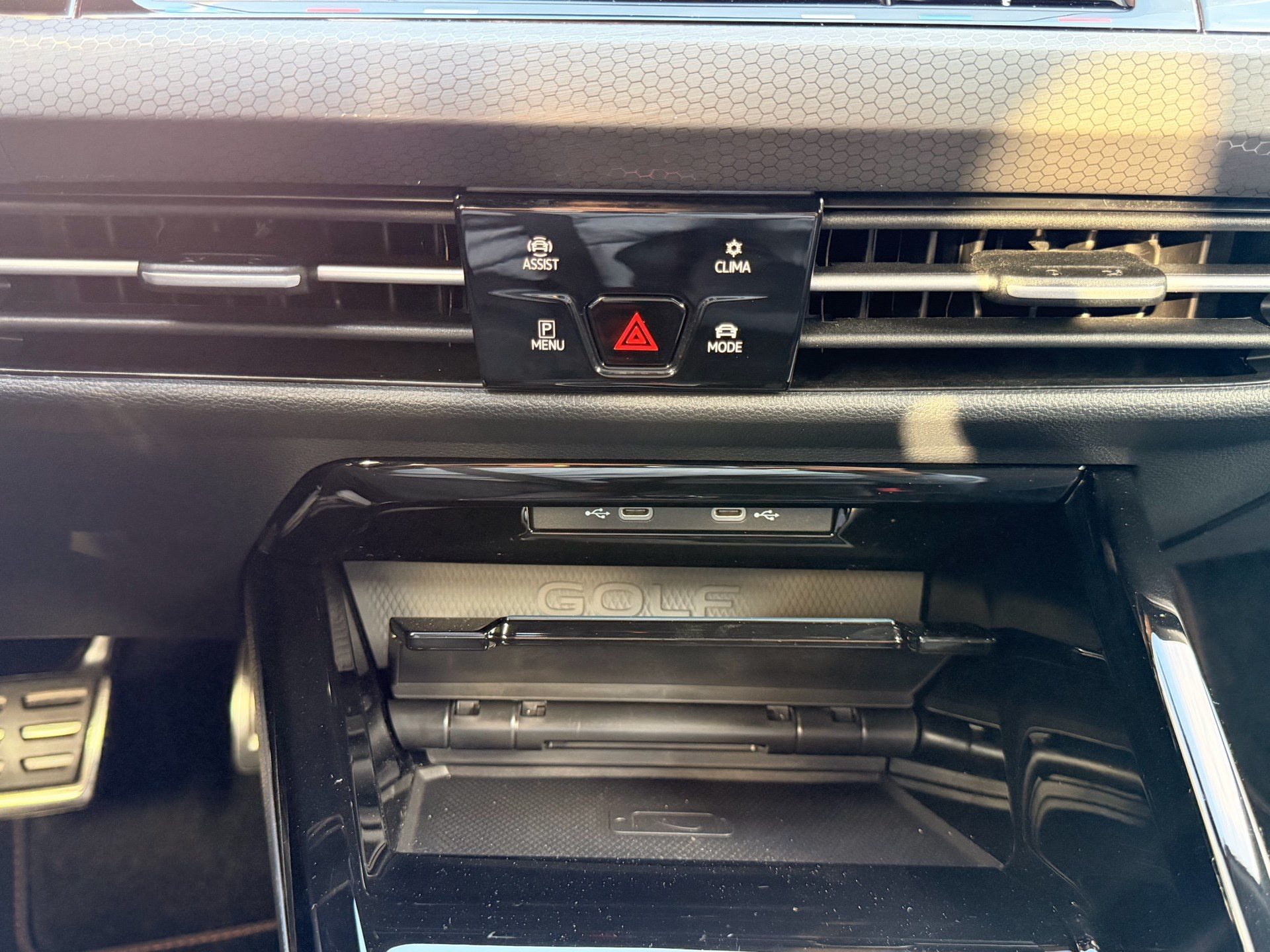 VW Golf GTI CLUBSPORT-image-22