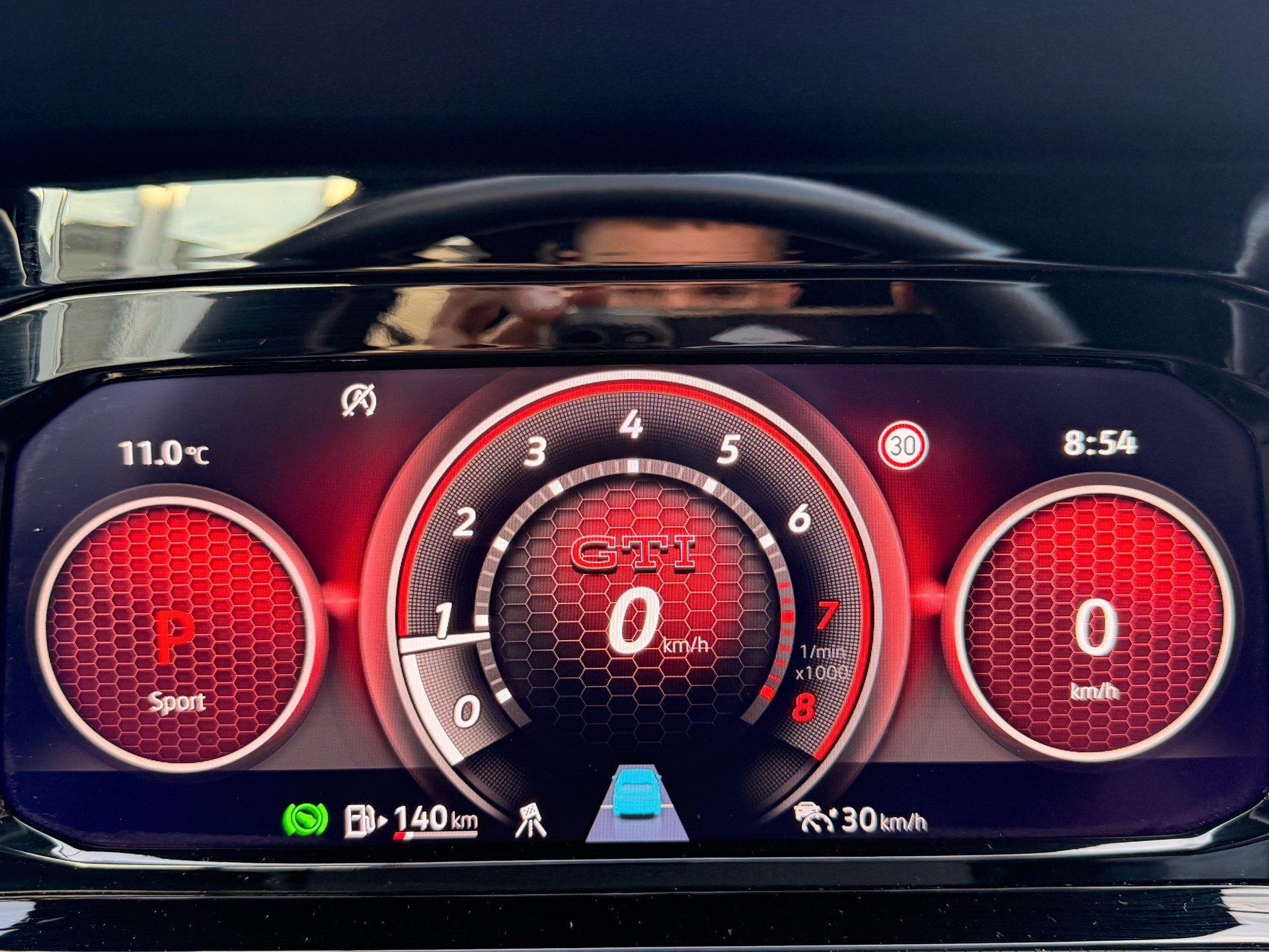 VW Golf GTI CLUBSPORT-image-11