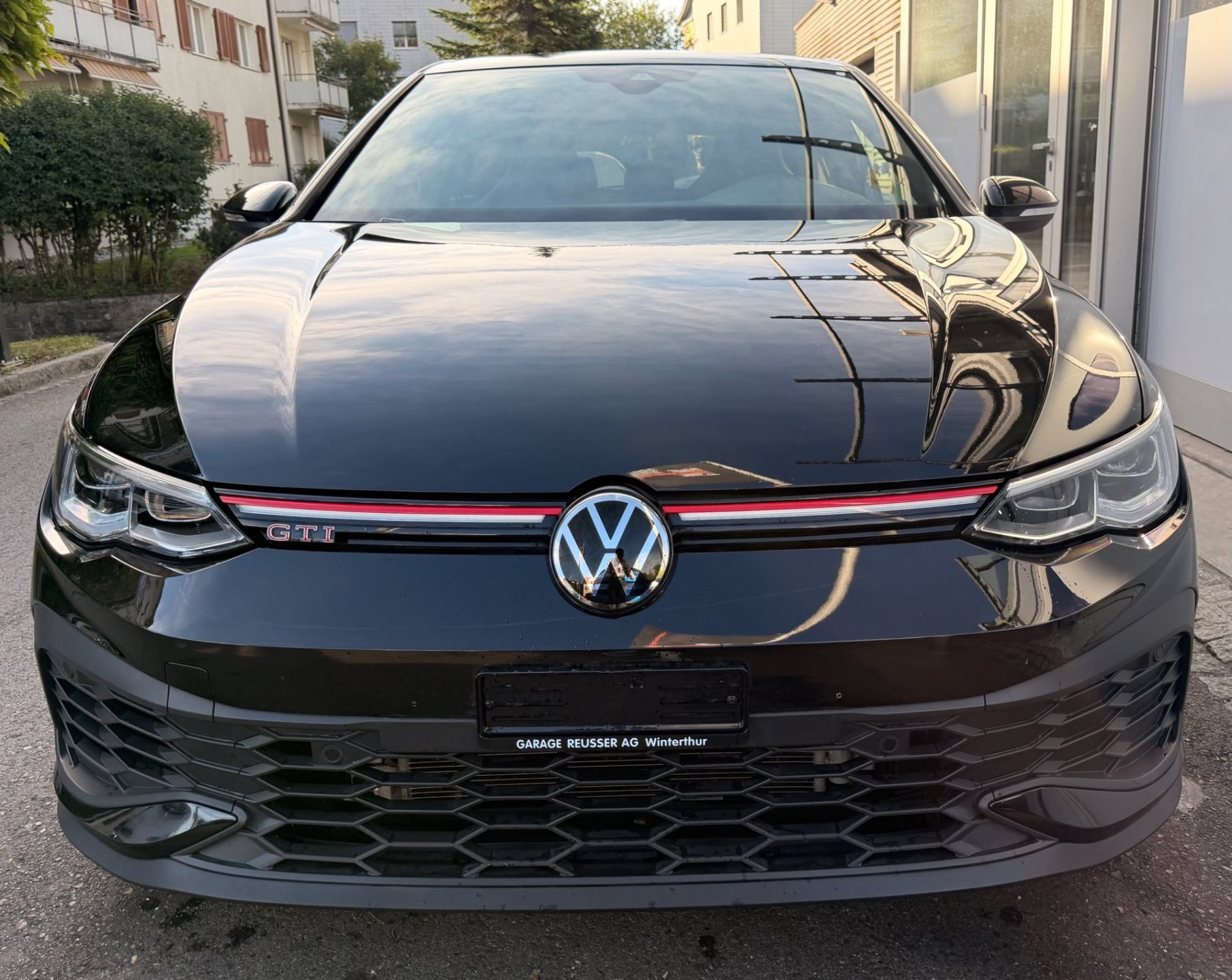 VW Golf GTI CLUBSPORT-image-1