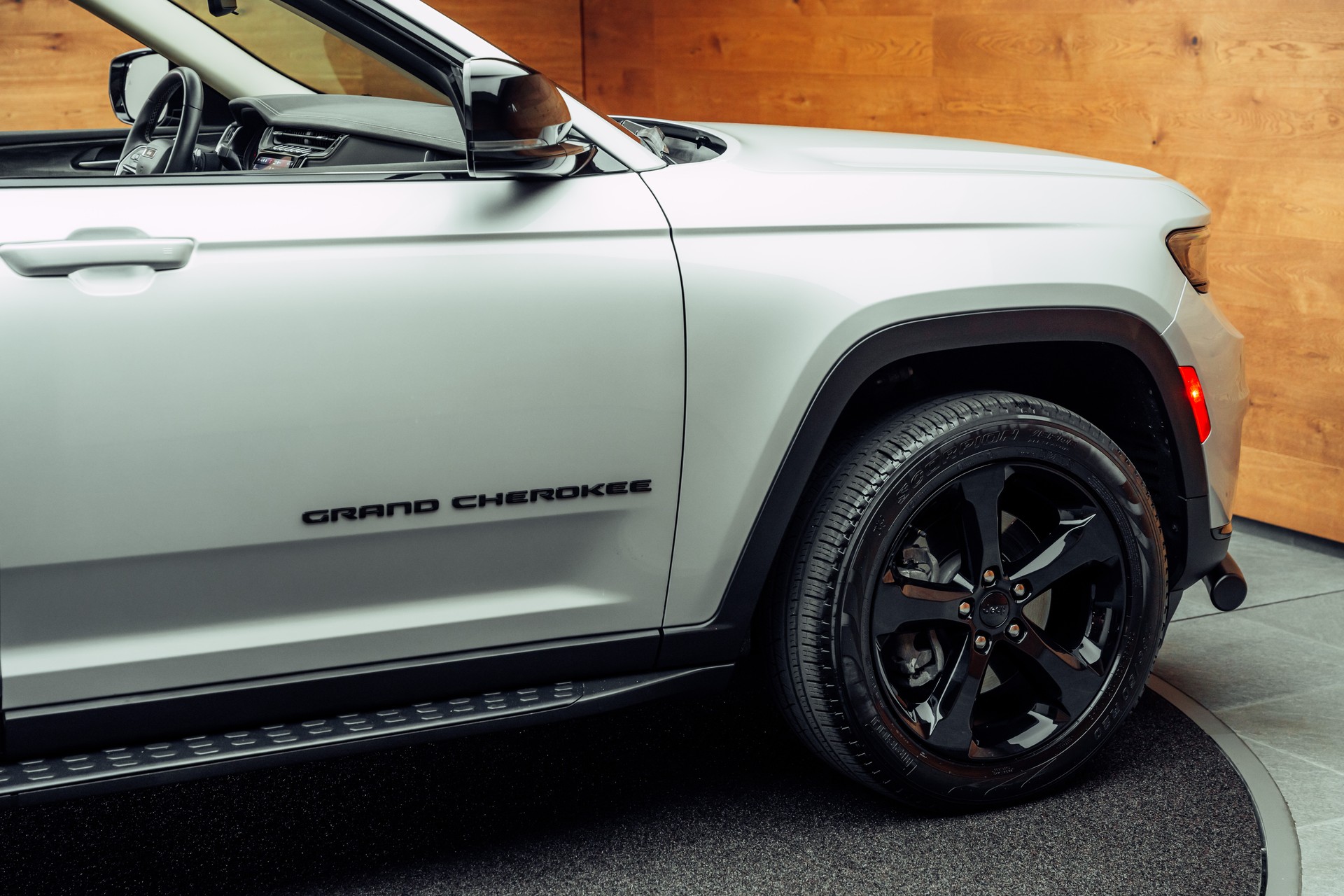 JEEP Grand Cherokee 3.6 V6 4x4 L 7-Plätzer-image-21
