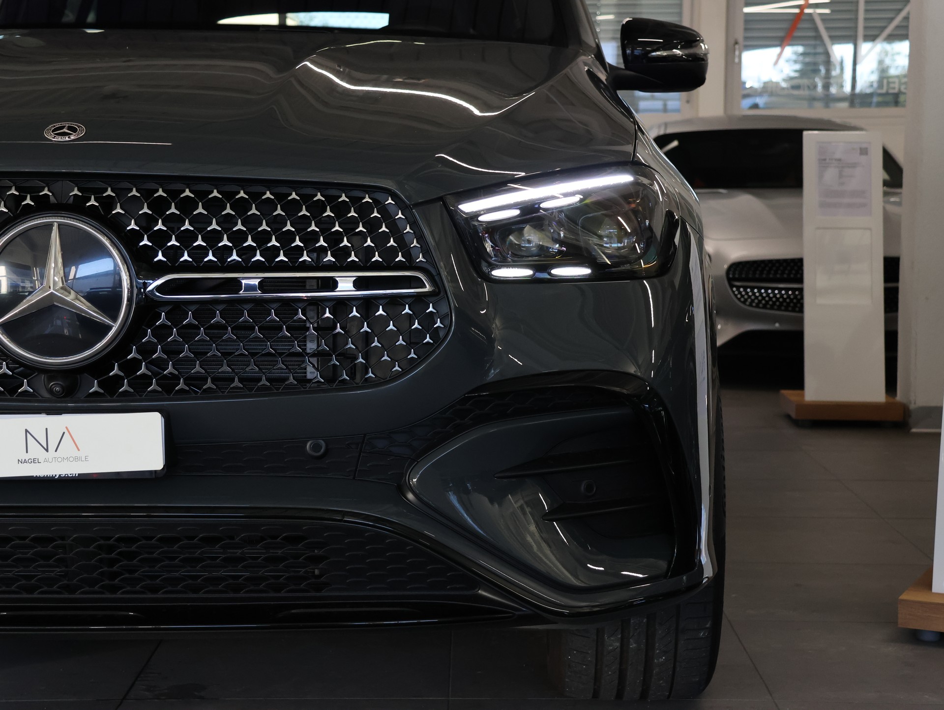 MERCEDES-BENZ GLE 450 d 4Matic 9G-Tronic *GRAPHIT-GRAU*-image-3