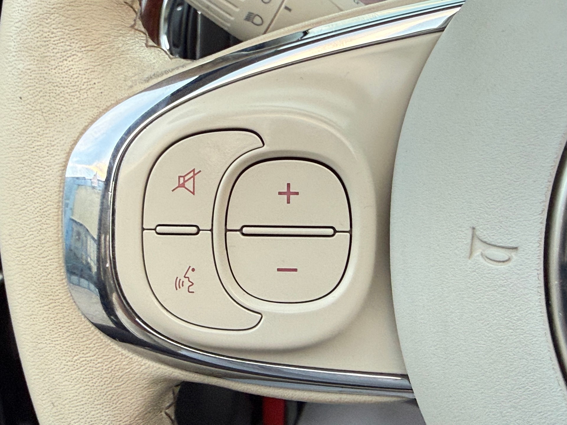 FIAT 500C 0.9 Twinair Riva Dualogic-image-18