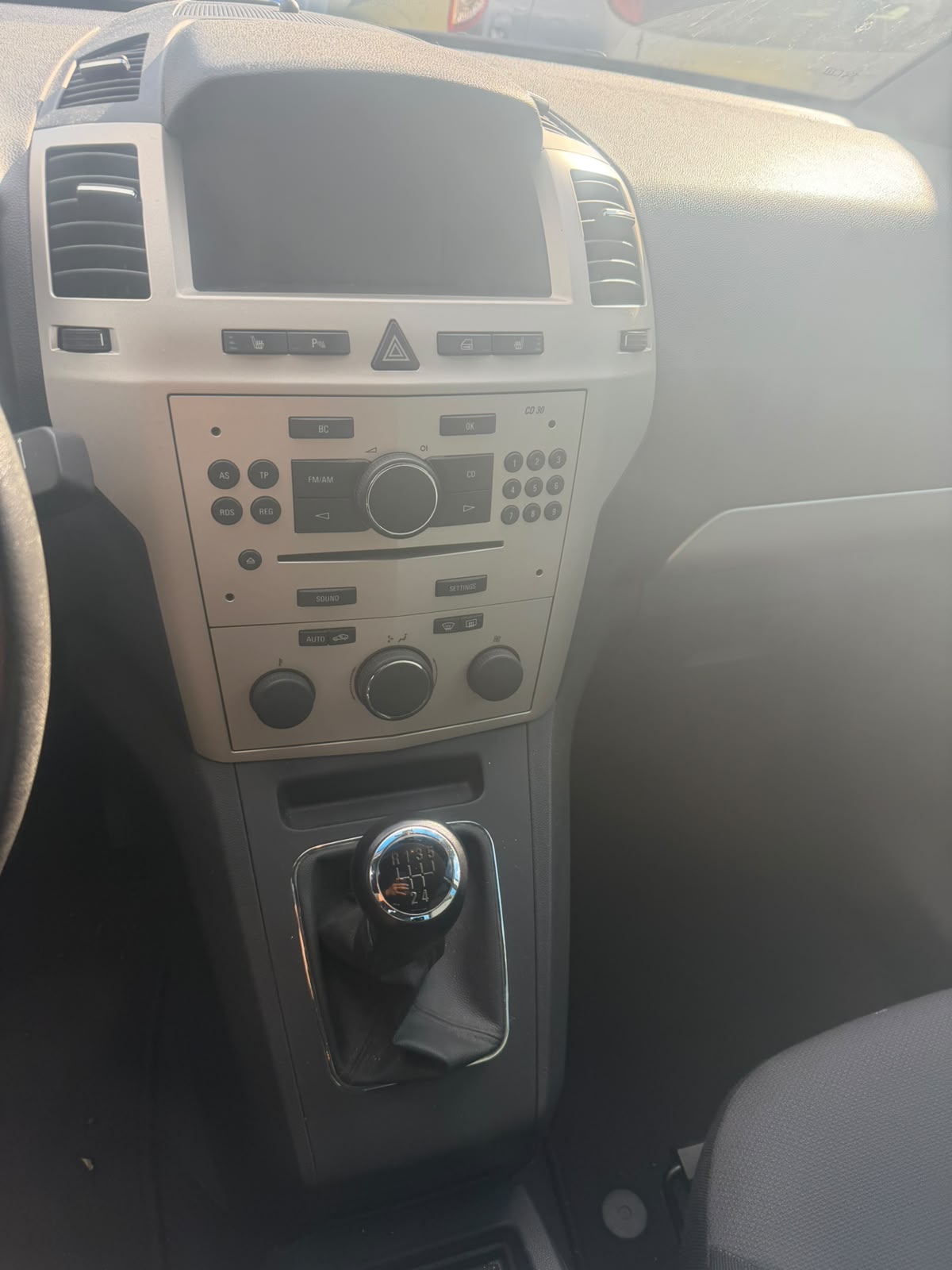 OPEL Zafira 1.8i 16V Enjoy-image-4