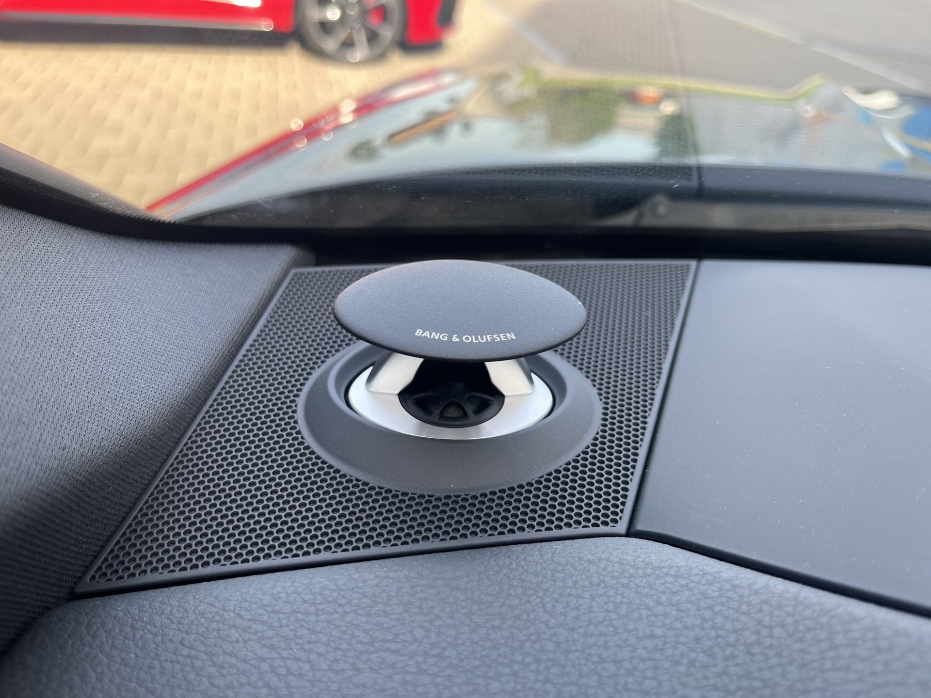 AUDI RS6 Avant 4.0 TFSI V8 quattro *B&O Advanced, 5 Jahre Werks-Garantie*-image-18