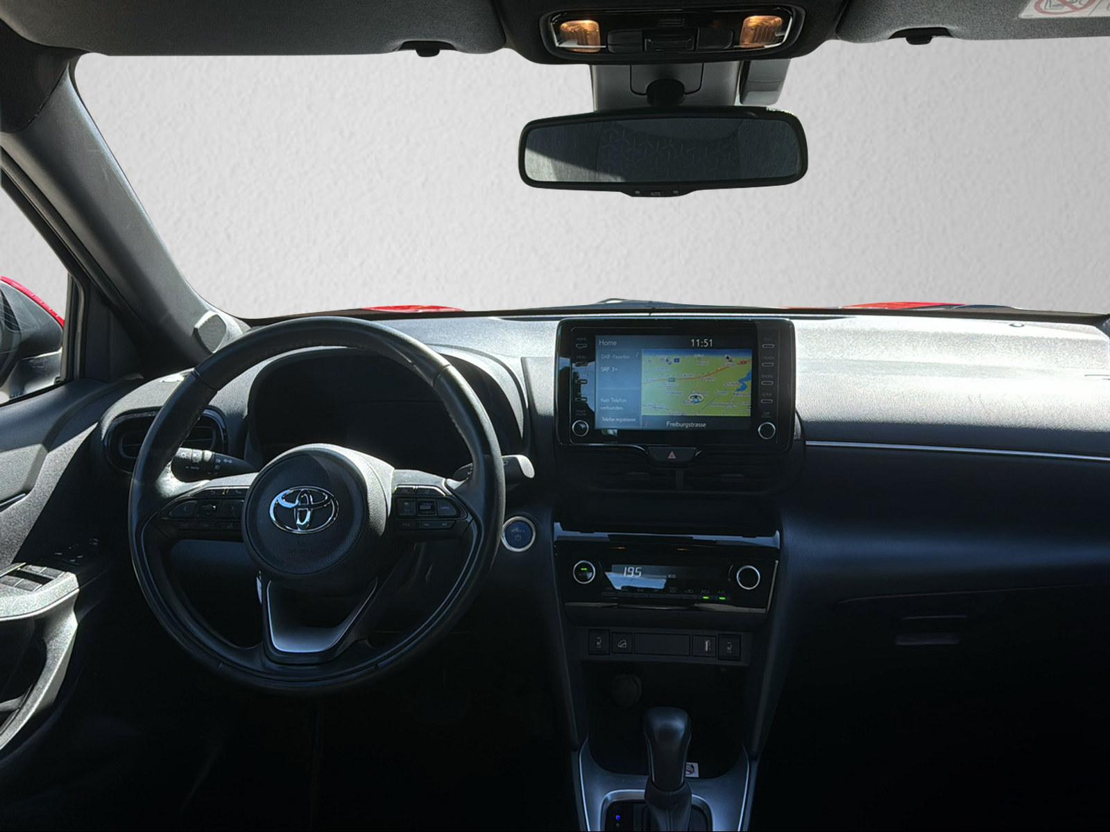 TOYOTA Yaris Cross 1.5 VVT-i HSD Trend AWD-i-image-12