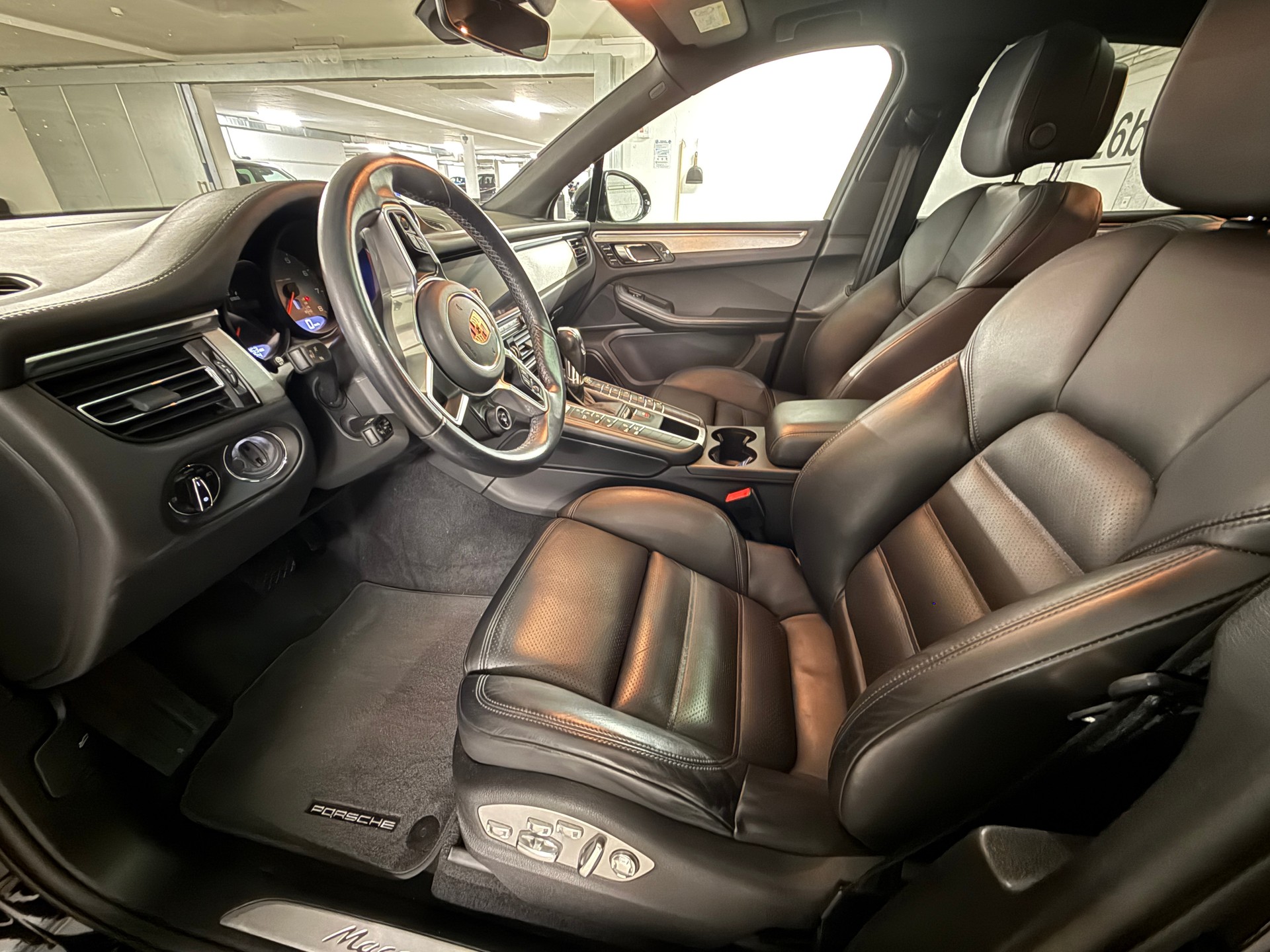 PORSCHE 3.0 V6 S-image-8