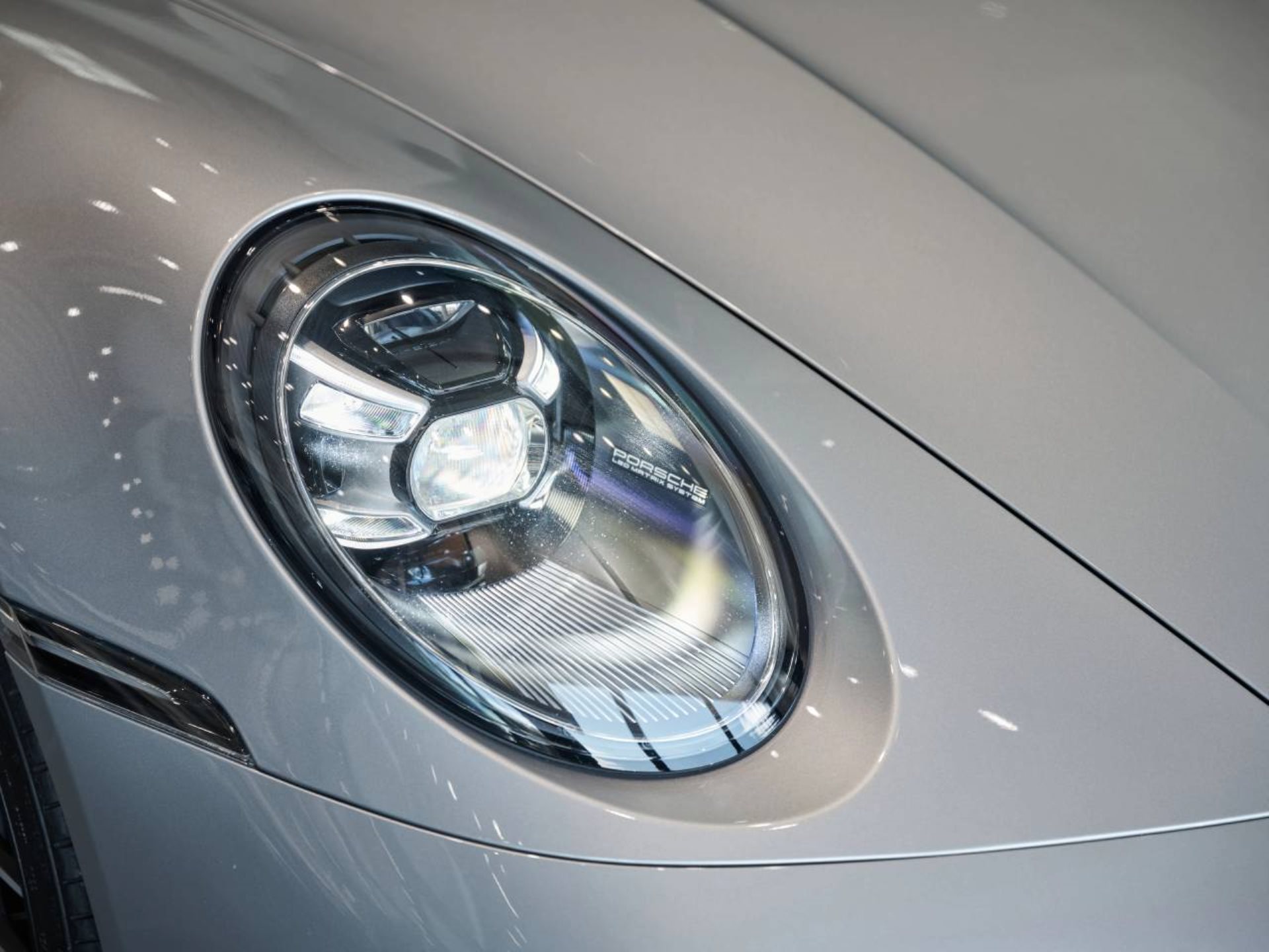PORSCHE 911 Turbo-image-20