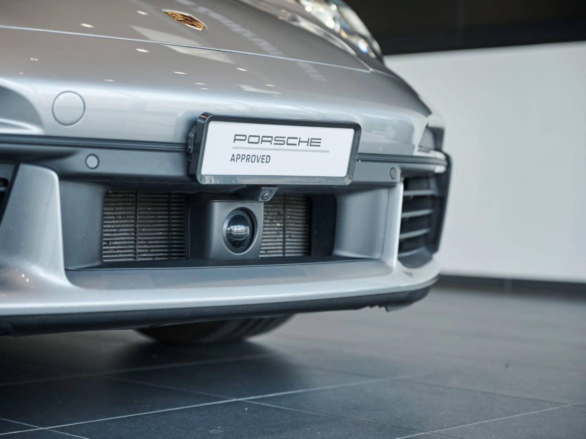 PORSCHE 911 Turbo-image-22