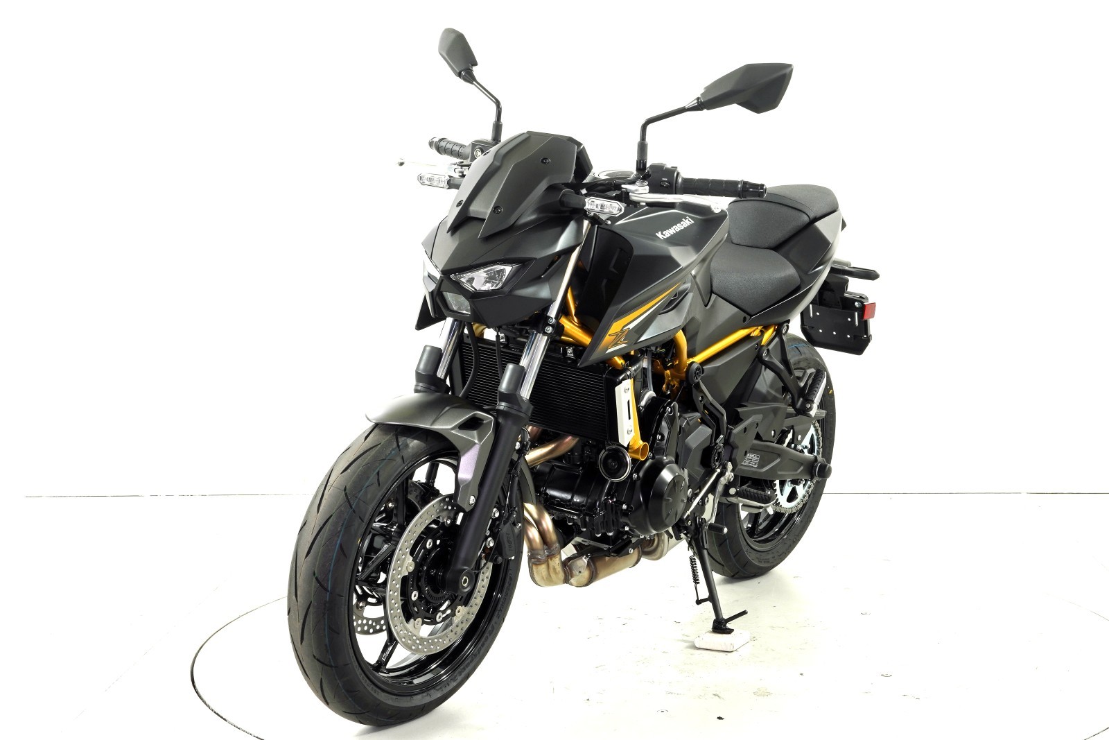 KAWASAKI Z650 S ABS-showroom-element-2
