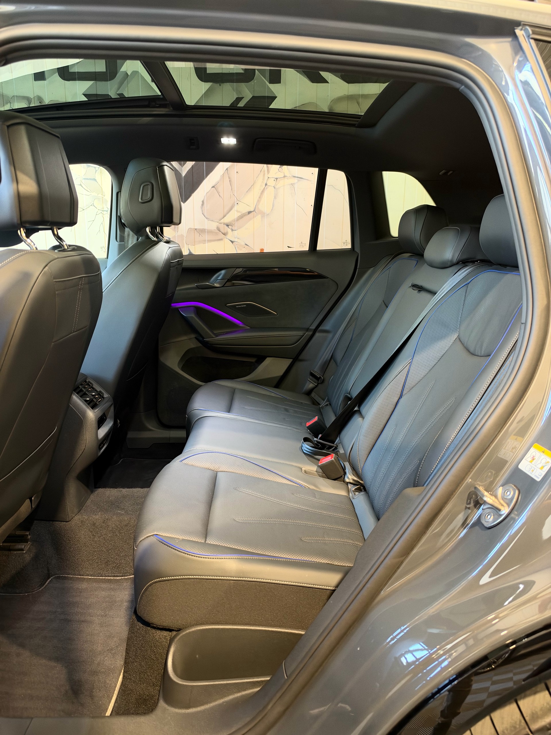 VW Tiguan 2.0 TSI DSG R-Line Plus 4Motion-image-15