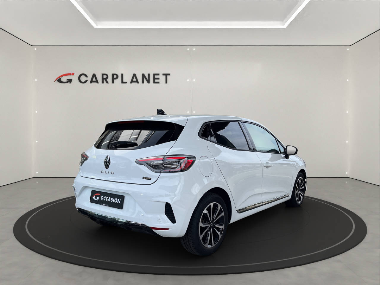 RENAULT Clio 1.6 E-Tech techno-image-4