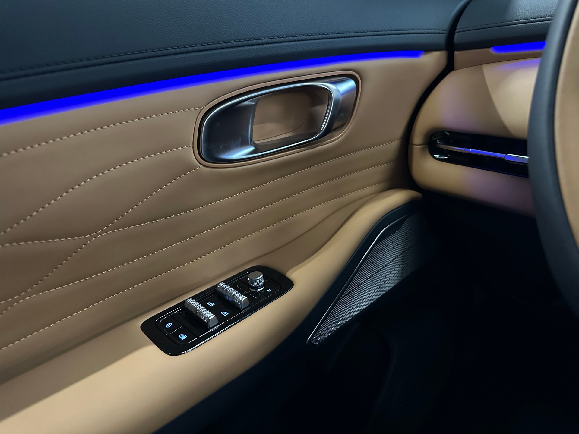 GEELY Starray EM-i MAX + PHEV-image-31