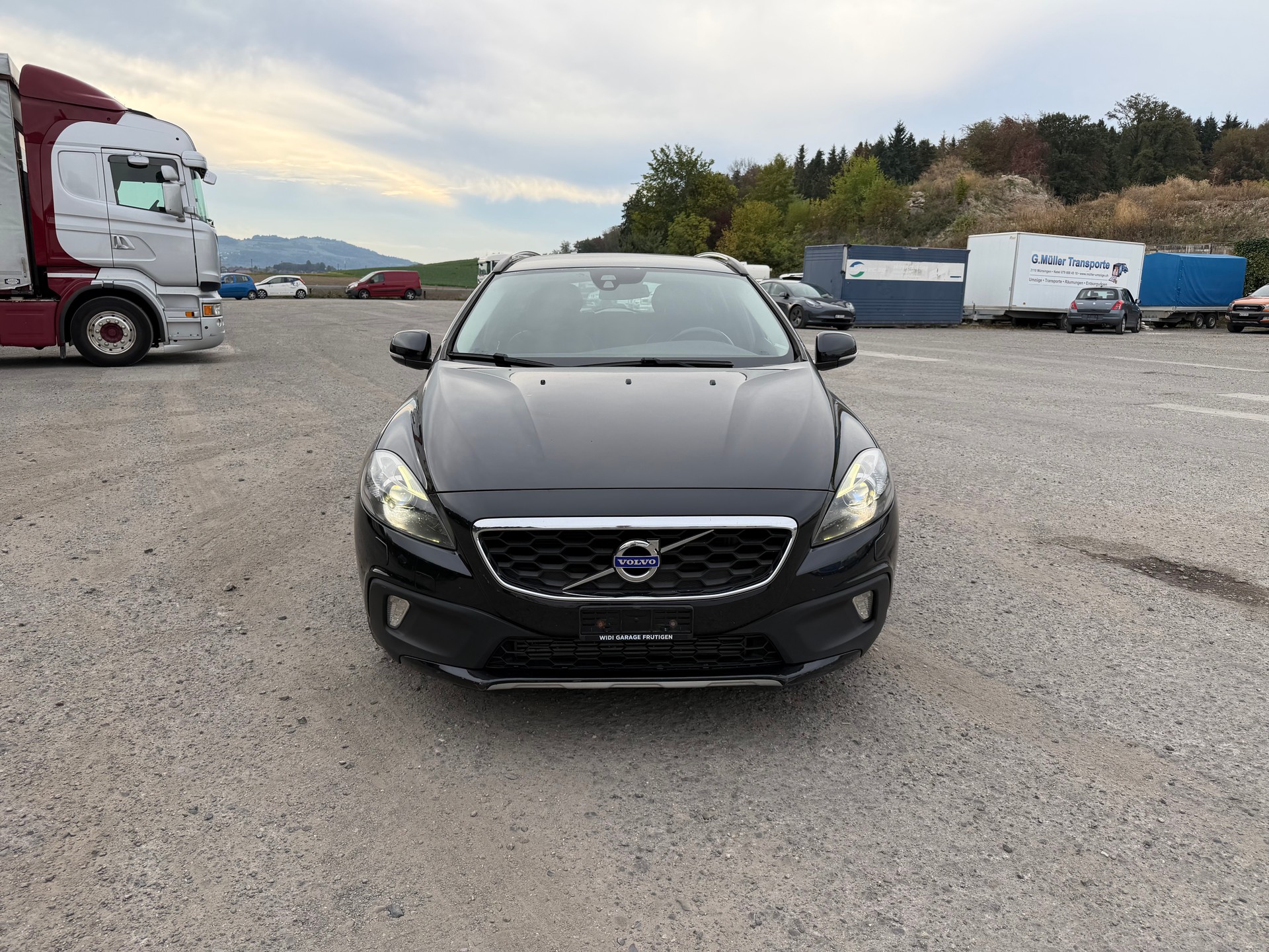 VOLVO V40 Cross Country T4 2.0 AWD Kinetic Geartronic-image-0