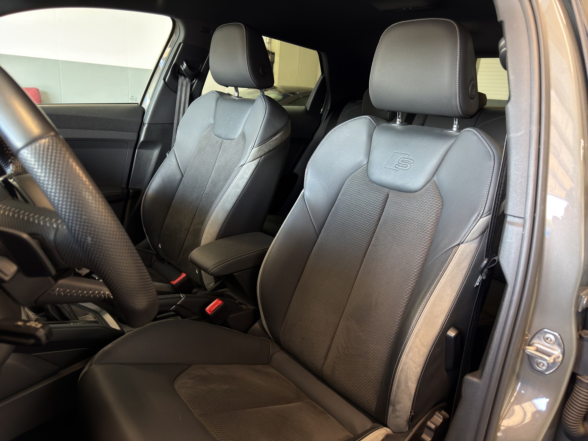 AUDI A1 Sportback 40 TFSI S Line S-tronic-image-13