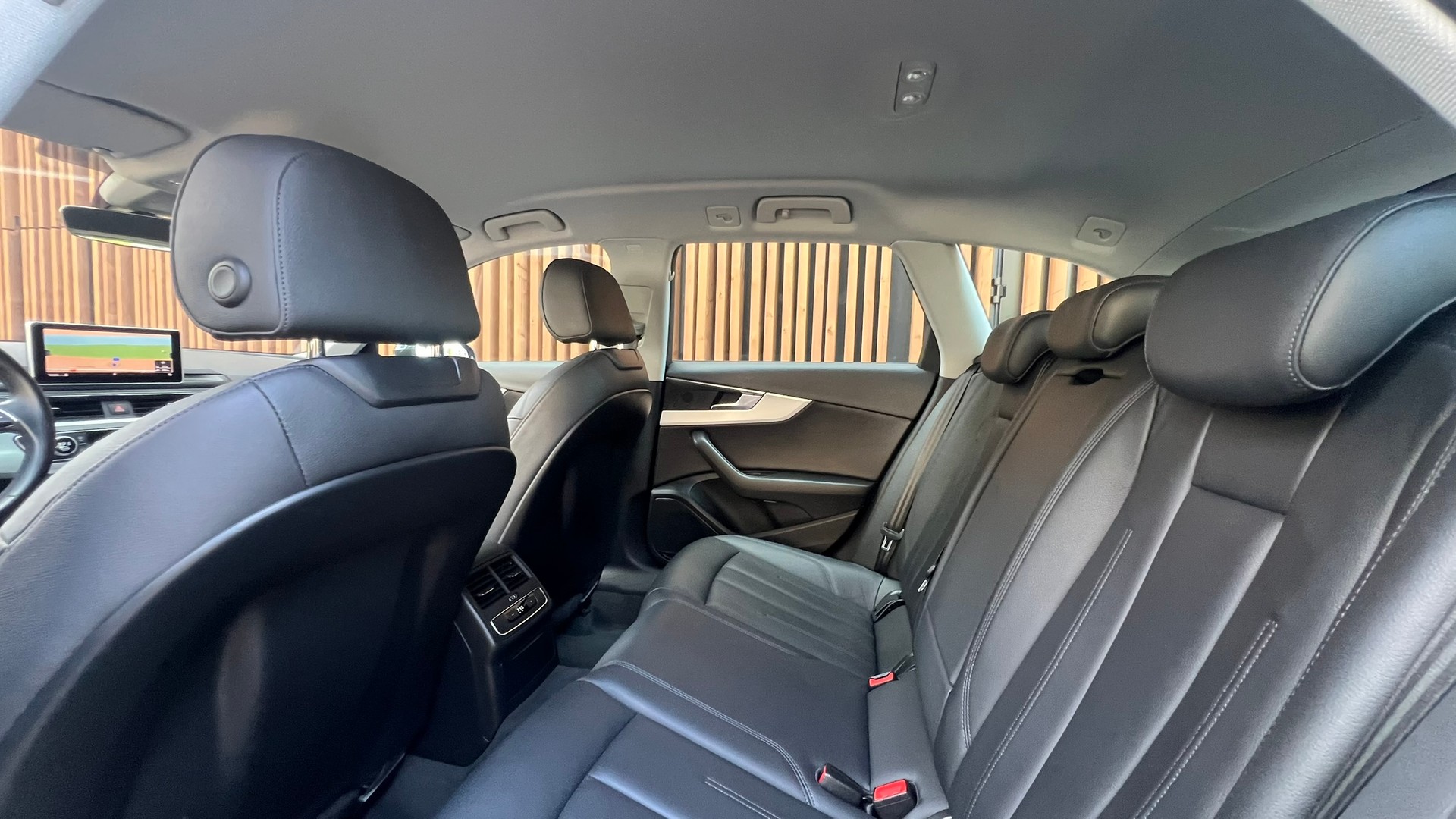 AUDI A4 ALLROAD 2.0 TFSI QUATTRO S-TRONIC l 251 PS-image-25