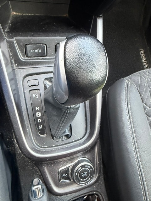 SUZUKI Vitara 1.4 Boosterjet Compact Top 4x4 Hybrid Automatic-image-6