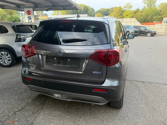 SUZUKI Vitara 1.4 Boosterjet Compact Top 4x4 Hybrid Automatic-image-3
