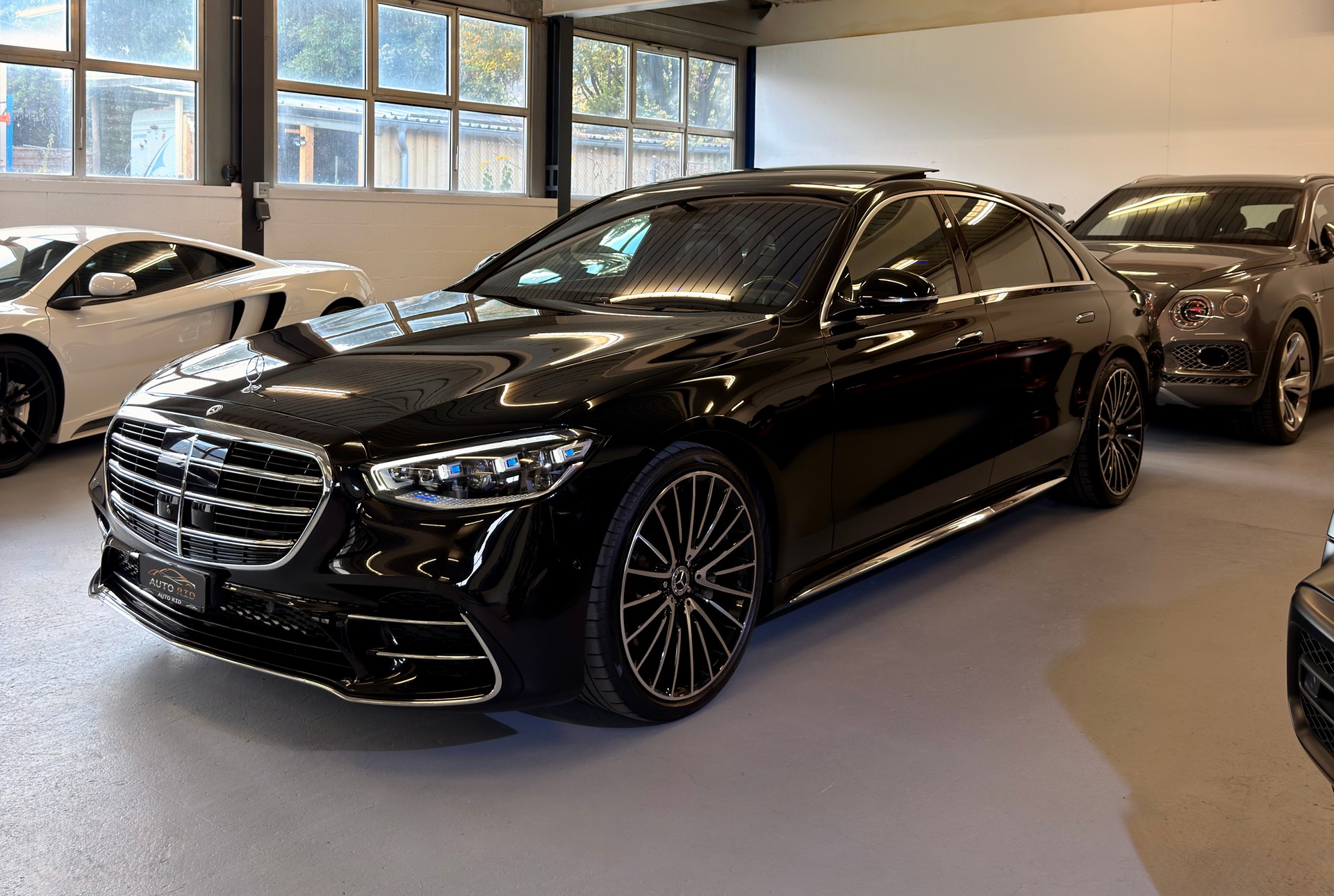 MERCEDES-BENZ S 450d L 4Matic AMG Line 9G-Tronic-image-2