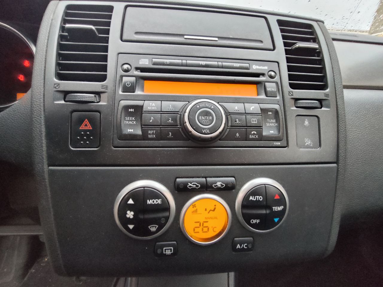 NISSAN Tiida 1.6 visia-image-8