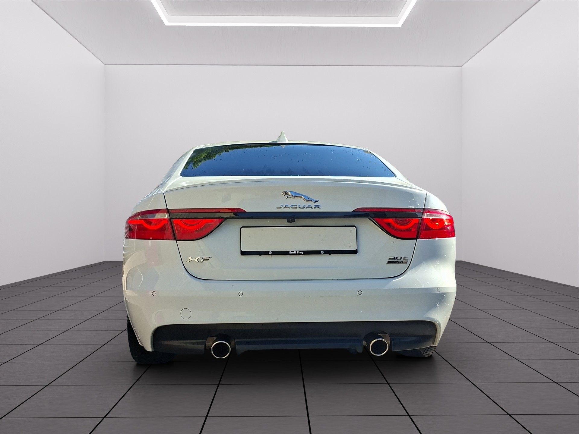 JAGUAR XF 30t R-Sport AWD-image-3