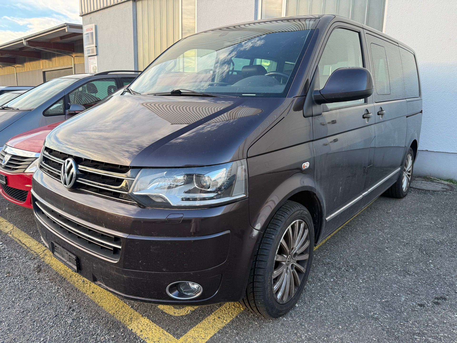 VW T5 Multivan 2.0 TSI Highline 4Motion DSG-image-1