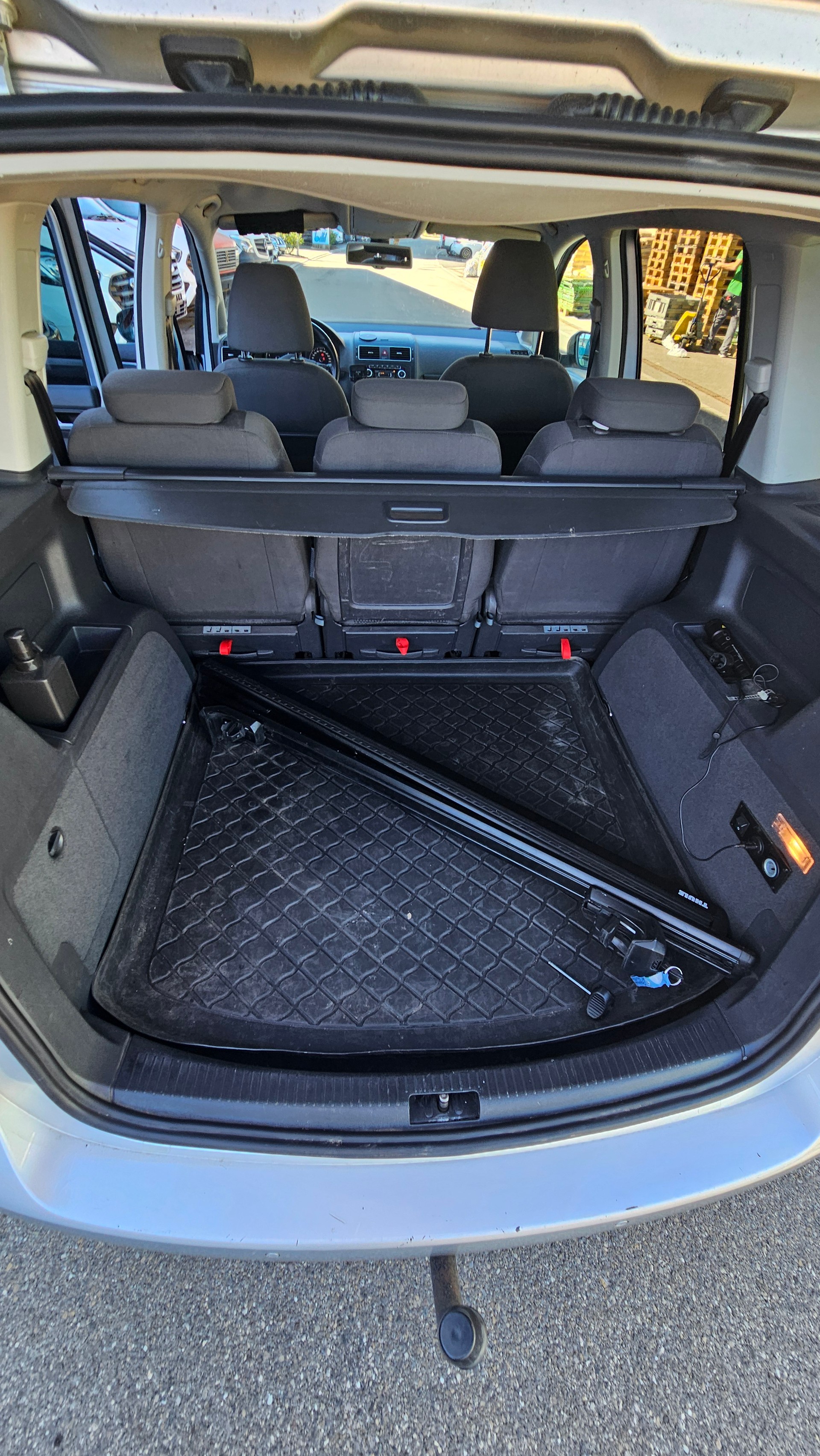 VW Touran 1.4 TSI Comfortline-image-15