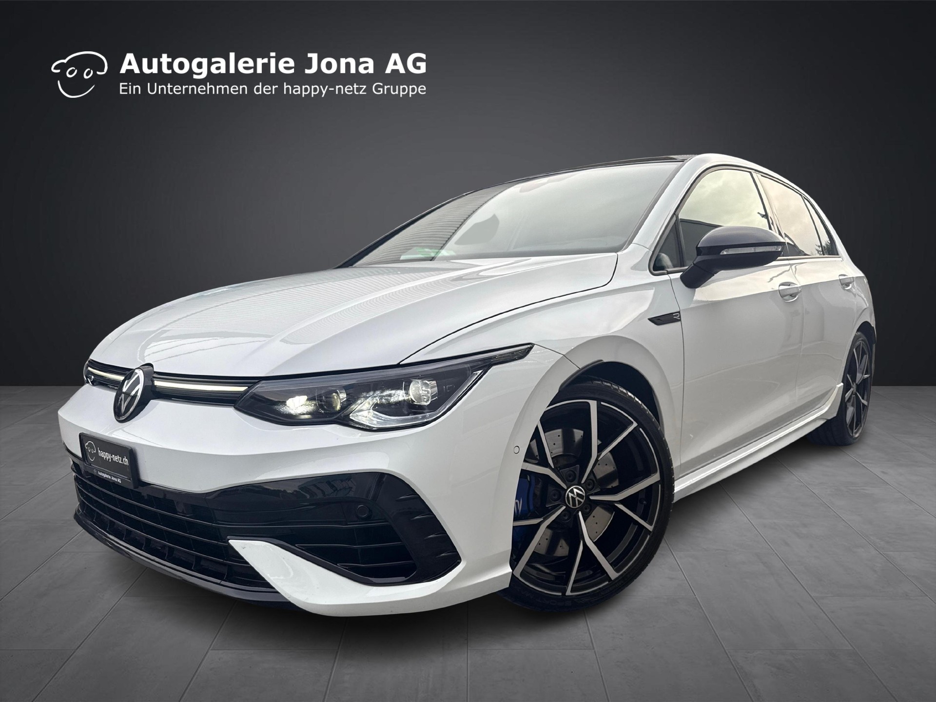 VW Golf VIII 2.0 TSI R DSG 4motion-image-0