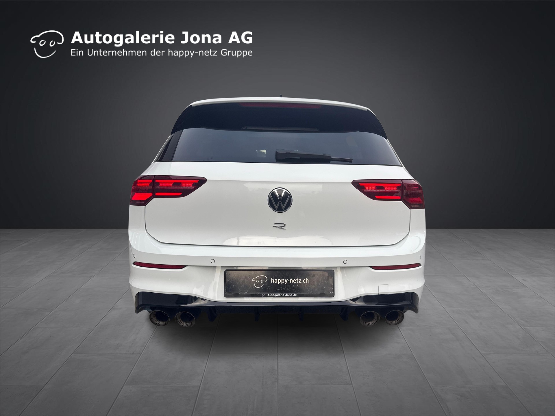 VW Golf VIII 2.0 TSI R DSG 4motion-image-3