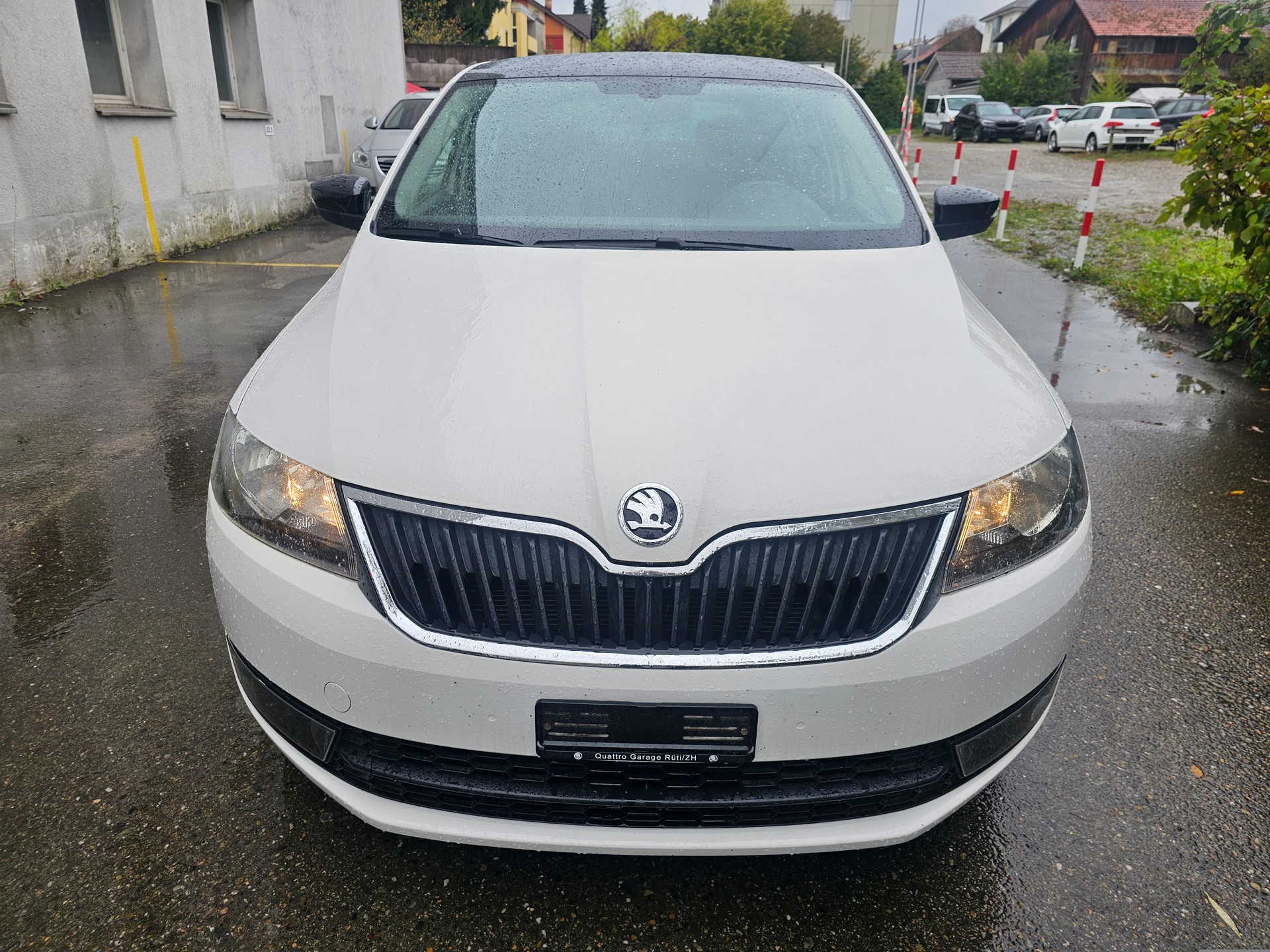 SKODA Rapid Spaceback 1.2 TSI Ambition-image-1