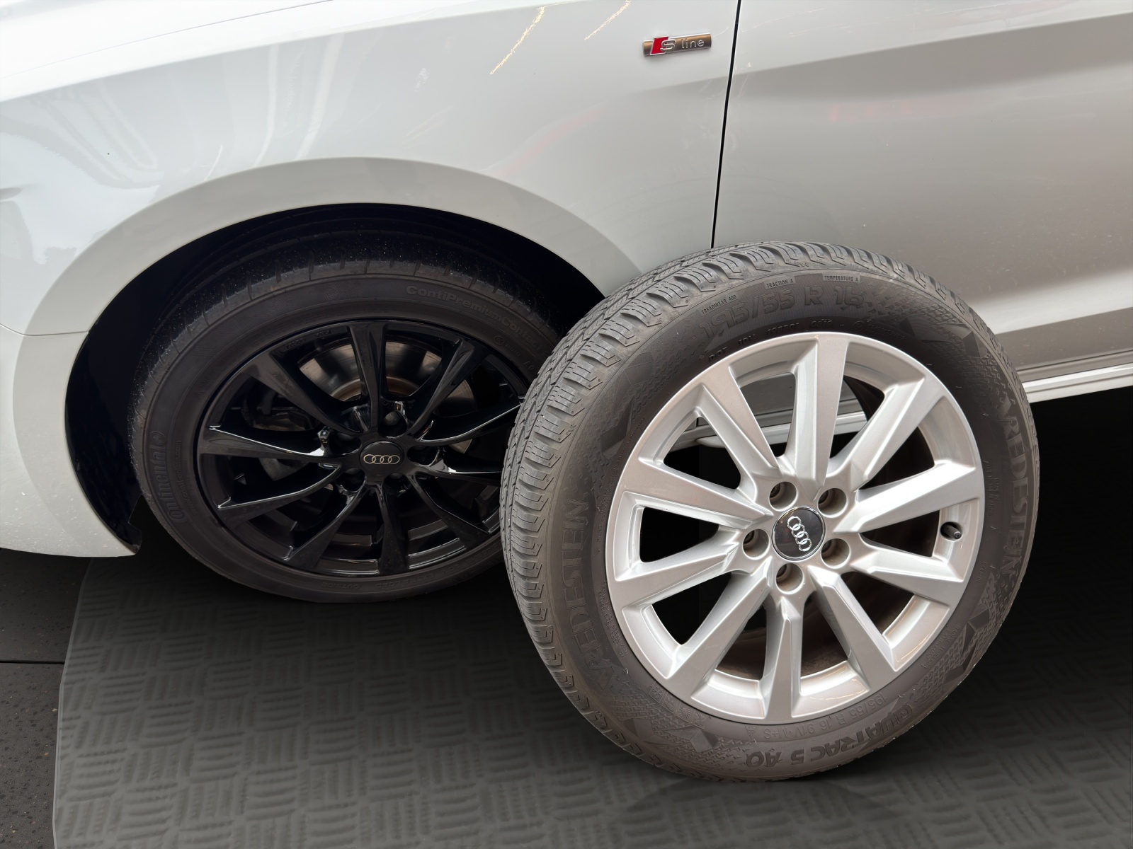 AUDI A1 Sportback 30 TFSI S Line S-tronic-image-19