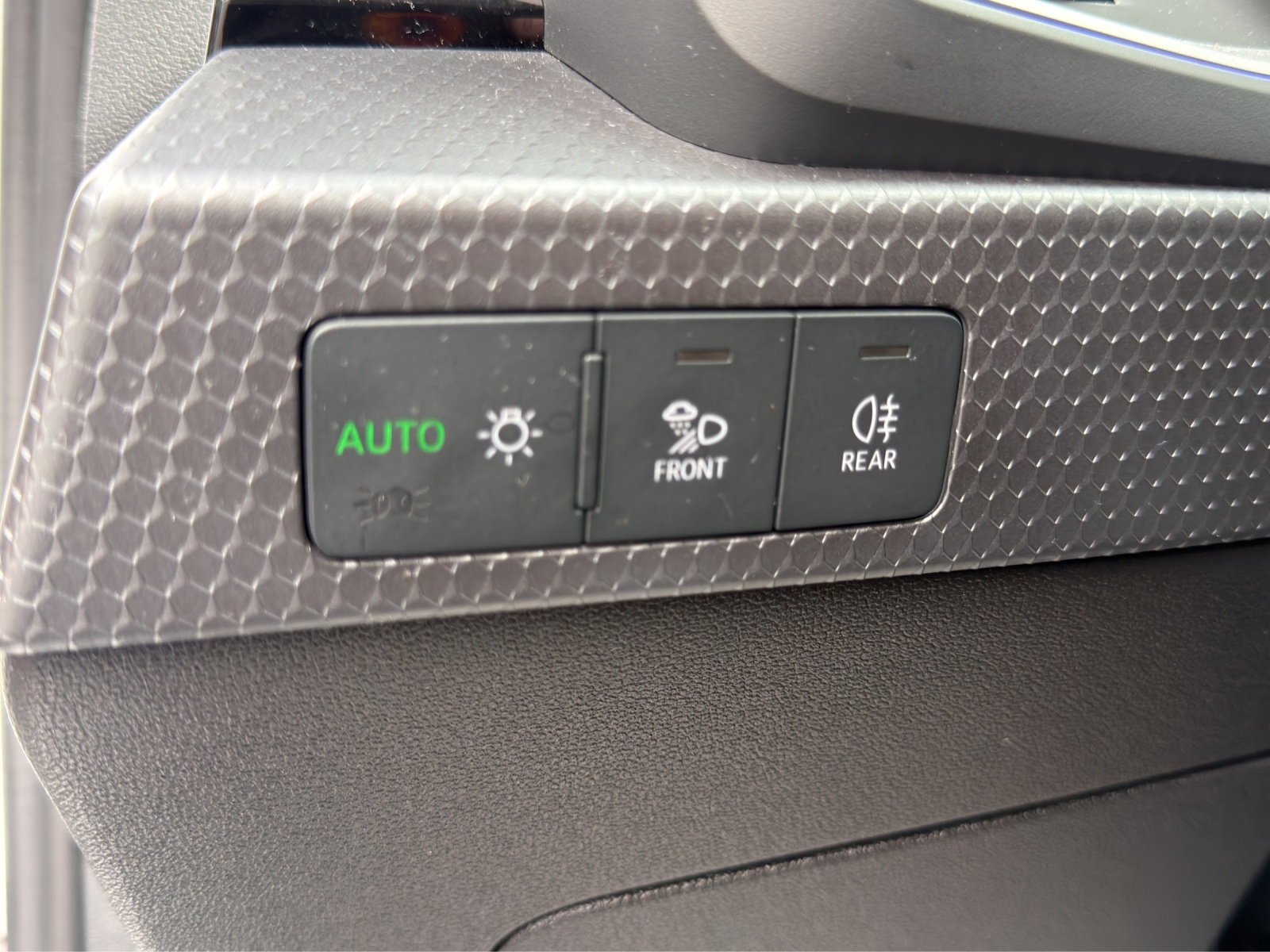 AUDI A1 Sportback 30 TFSI S Line S-tronic-image-23