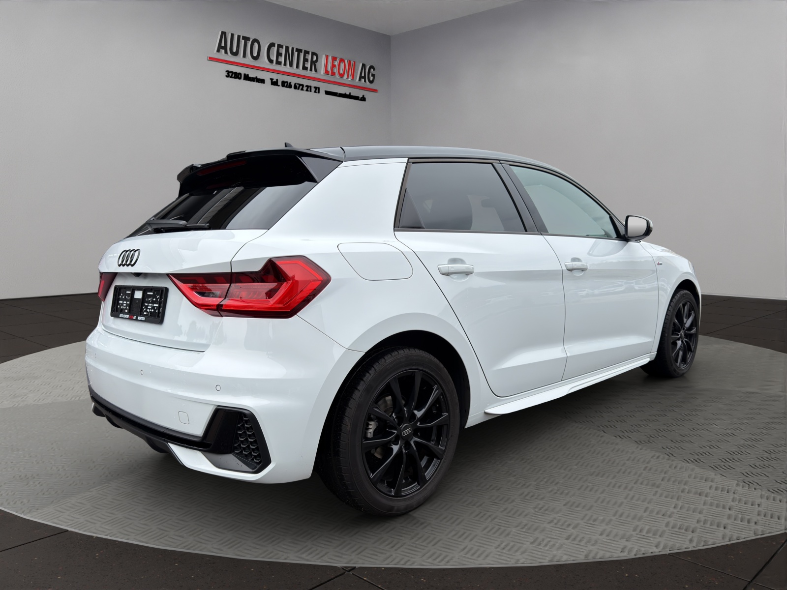 AUDI A1 Sportback 30 TFSI S Line S-tronic-image-5