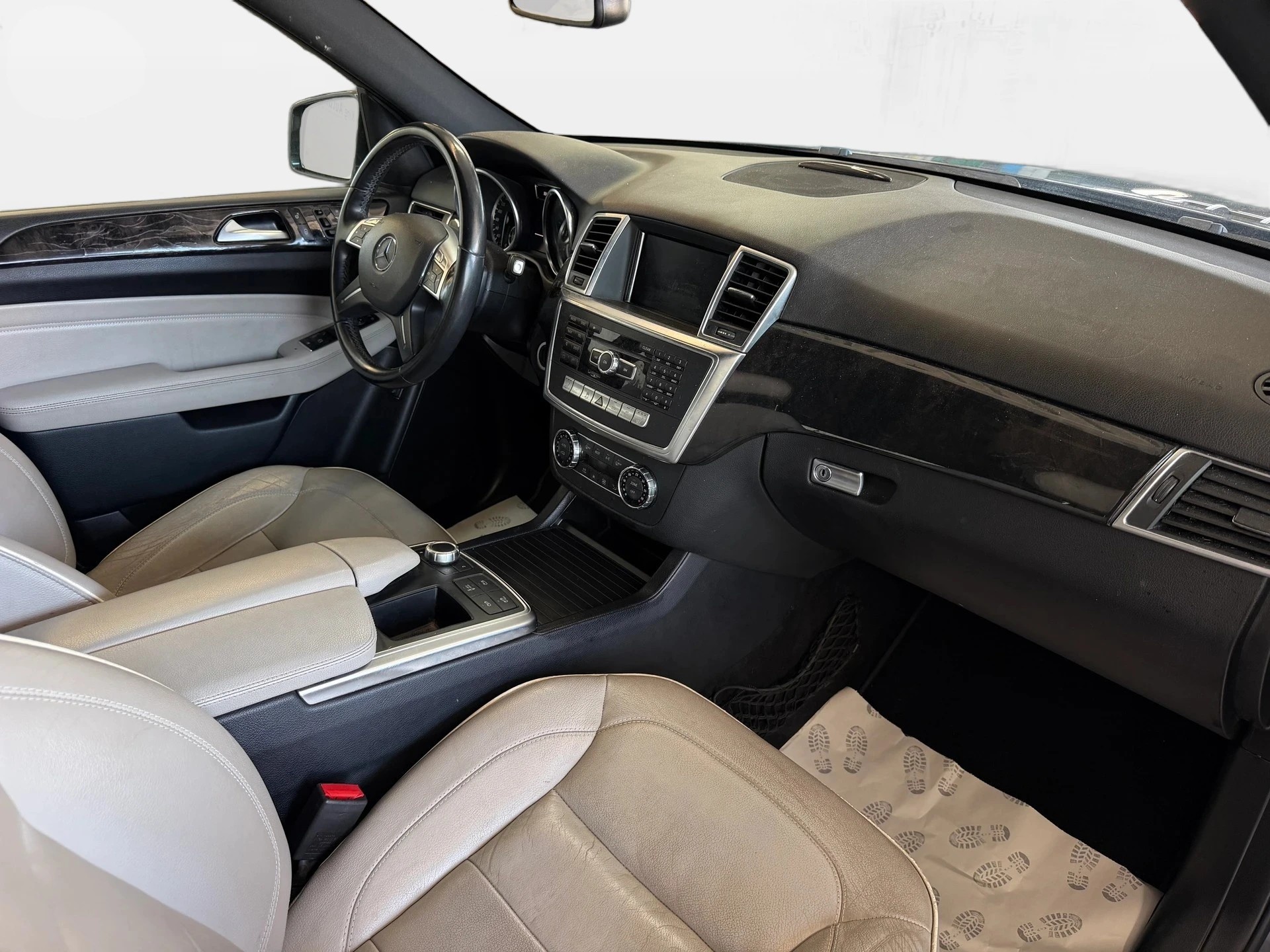 MERCEDES-BENZ ML 350 BlueEfficiency Edition 4Matic 7G-Tronic | Ab MFK 07.2025 | Airmatic | Assistenz Paket-image-8