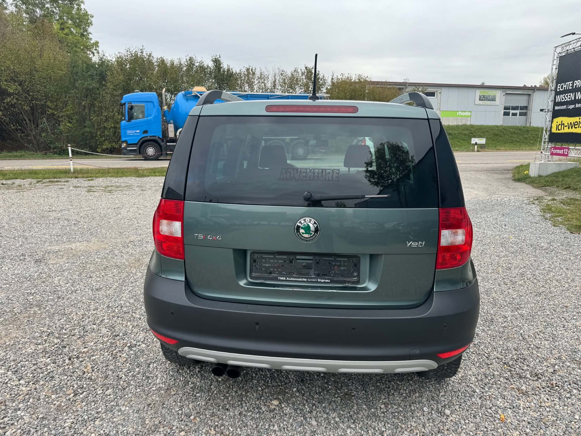 SKODA Yeti 1.8 TSI L&K 4x4 DSG-image-11