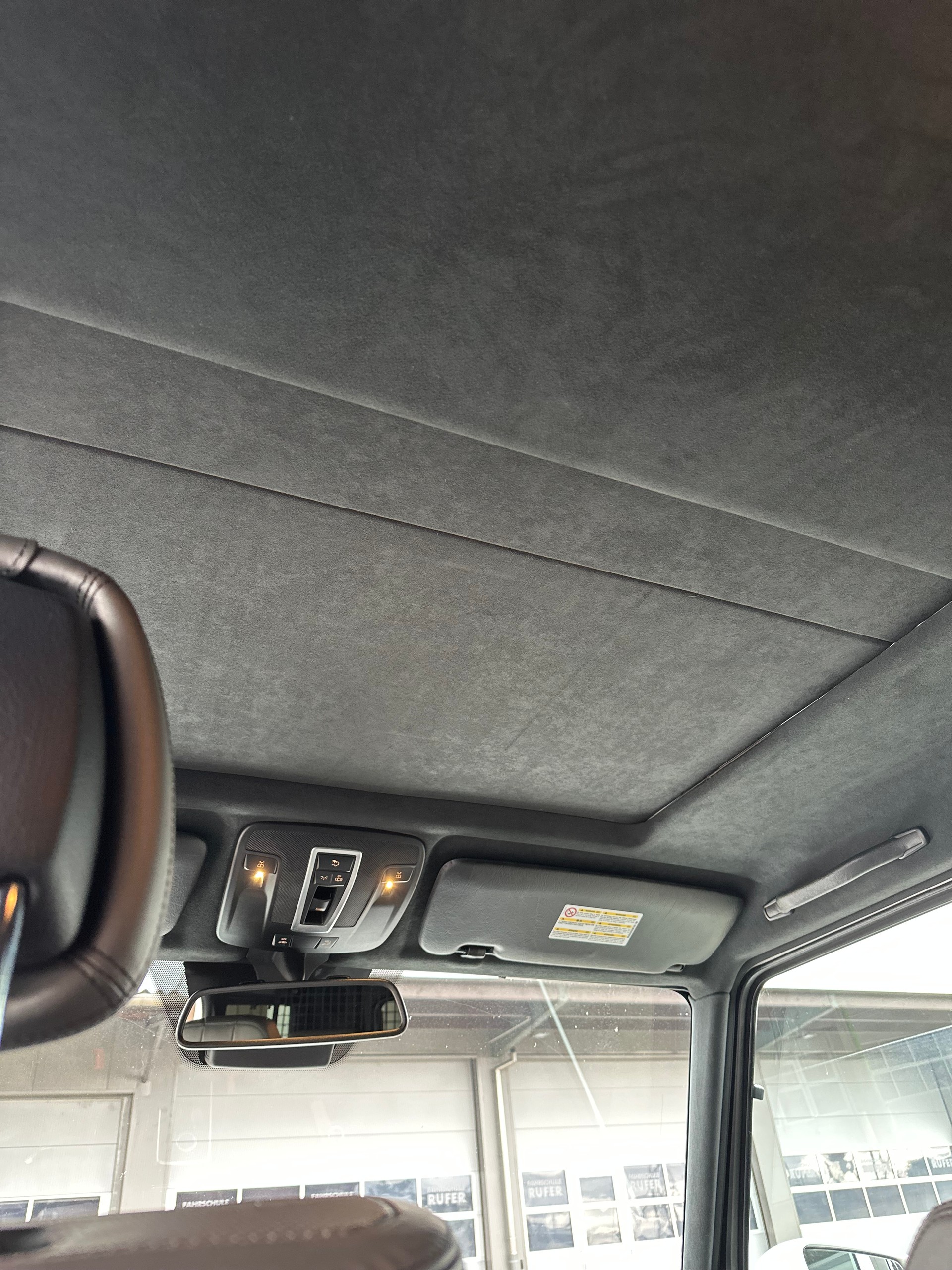 MERCEDES-BENZ G 63 AMG lang-image-5