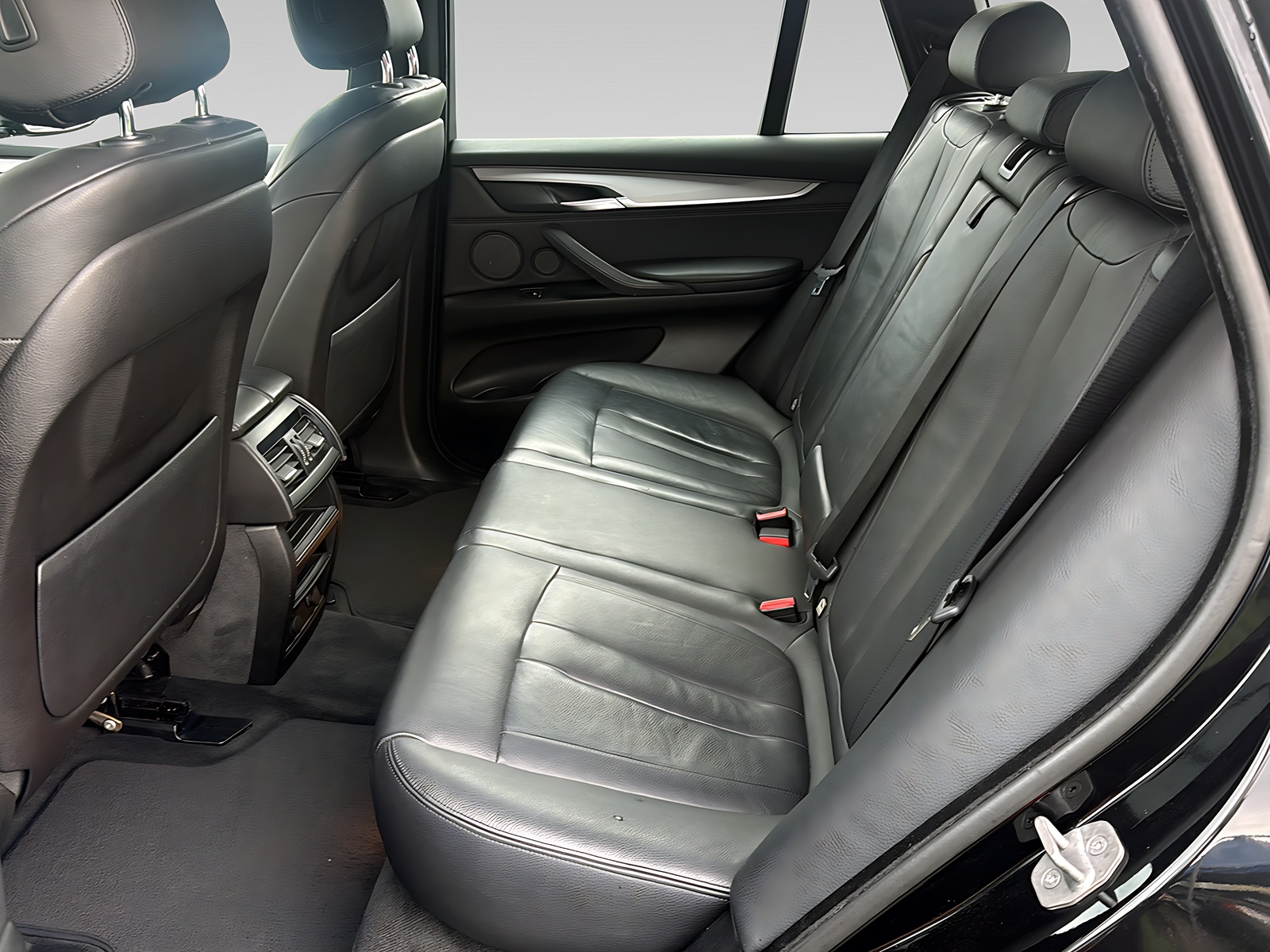 BMW X5 xDrive 40d Steptronic-image-12