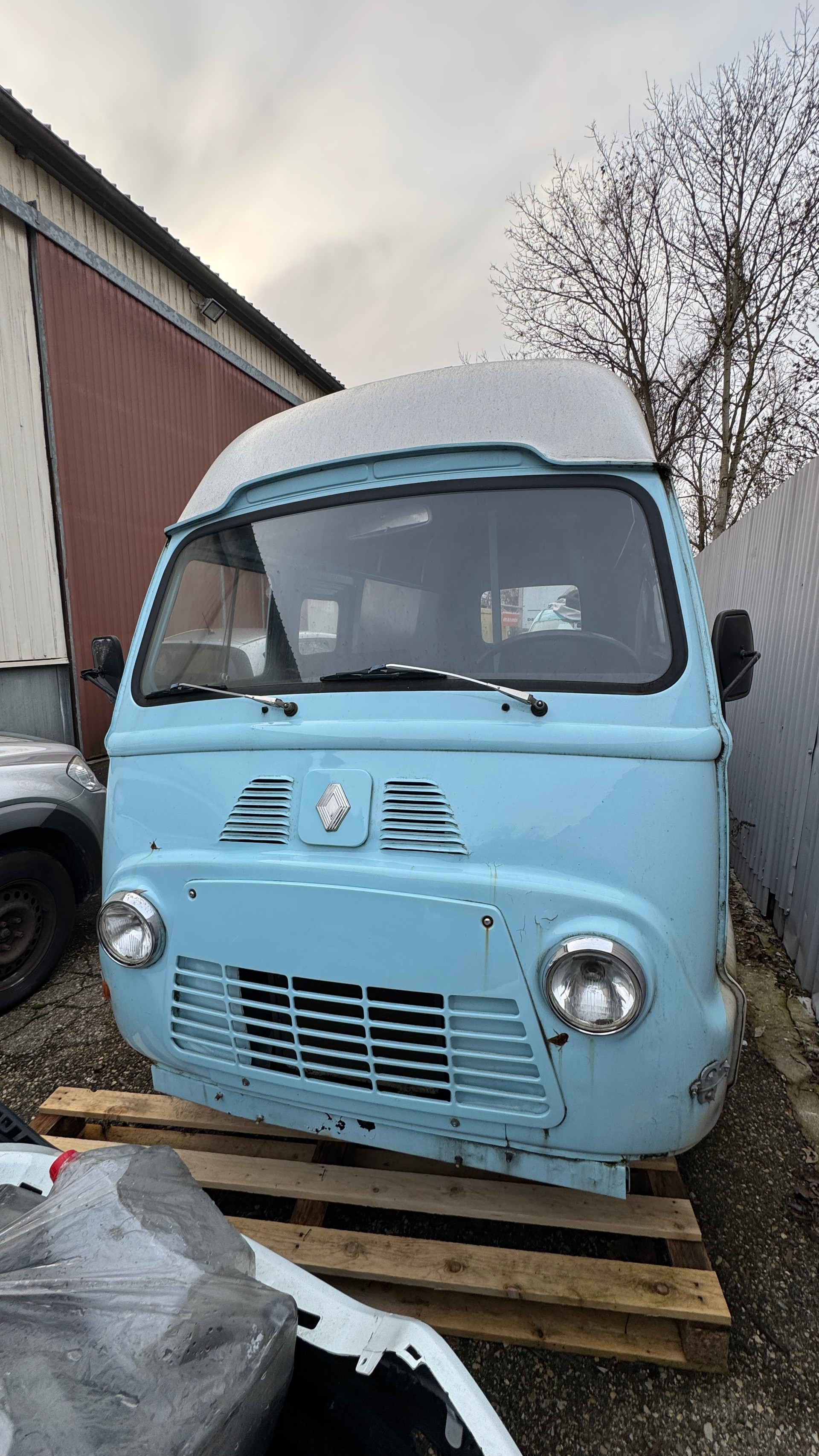 RENAULT Estafette-image-9