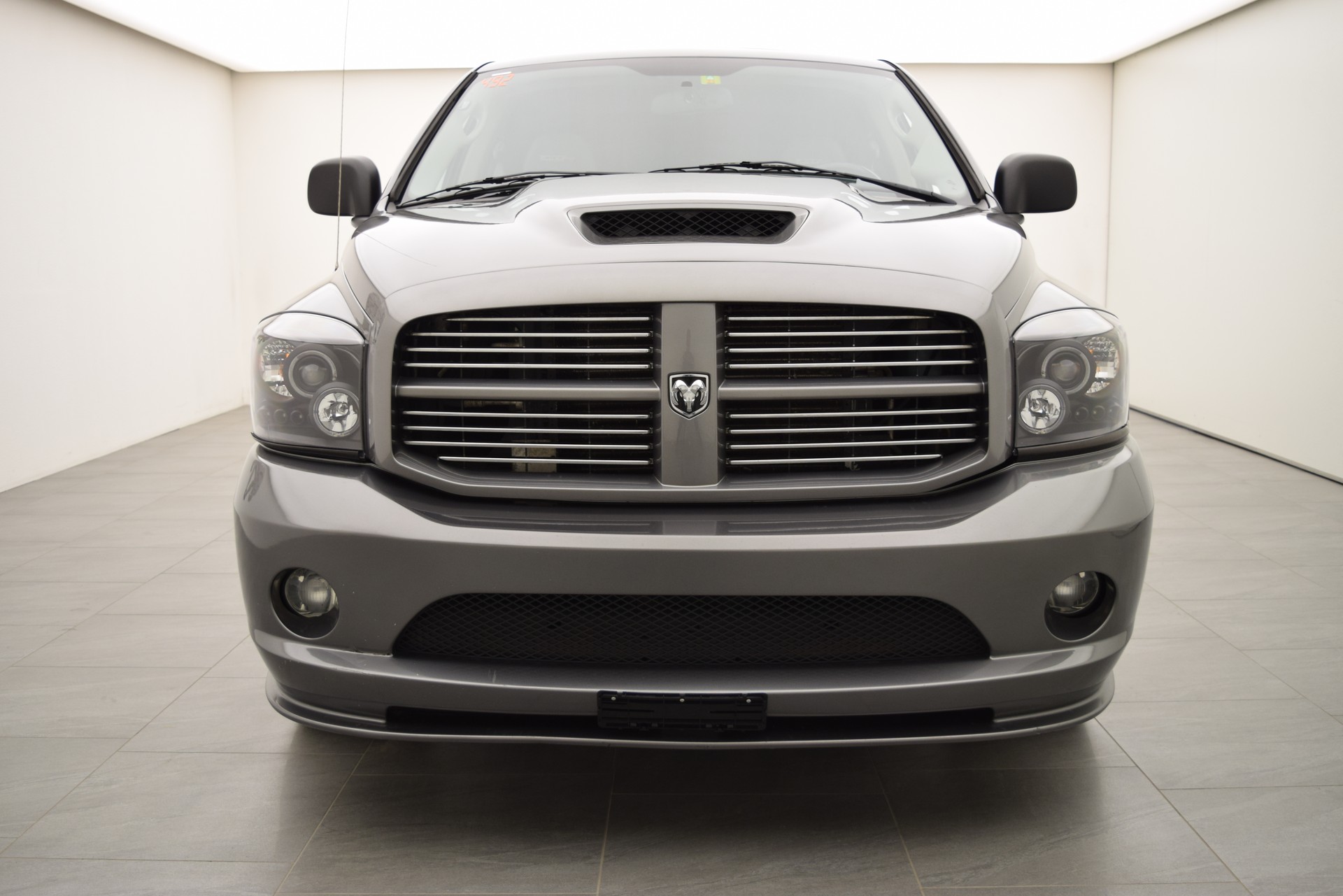 DODGE Ram 1500 SRT-10 Quad cab-image-3