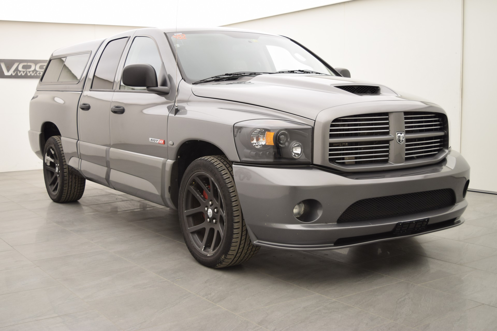 DODGE Ram 1500 SRT-10 Quad cab-image-2