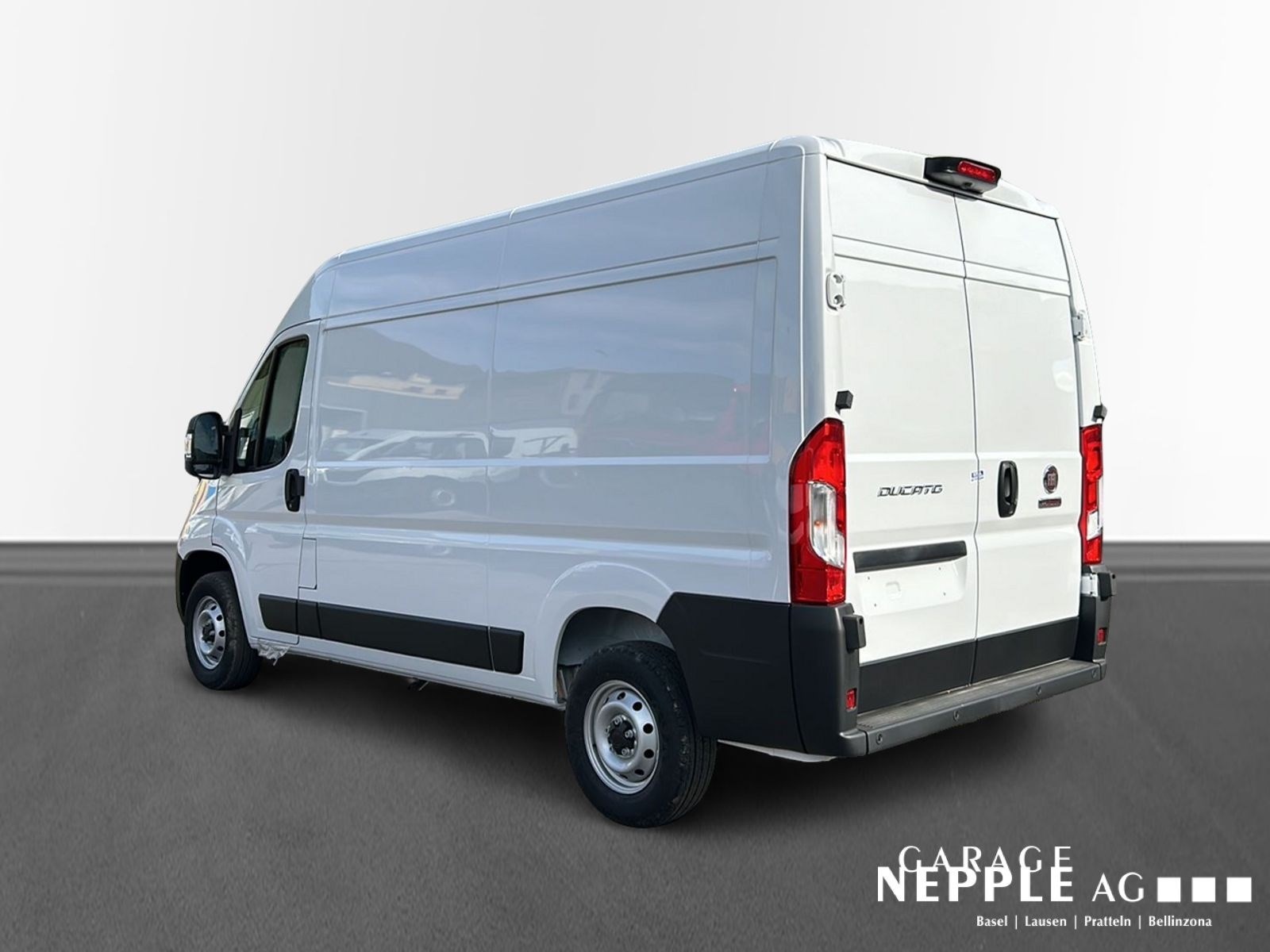 FIAT Ducato 35 L2H2 Swiss Edition-image-10