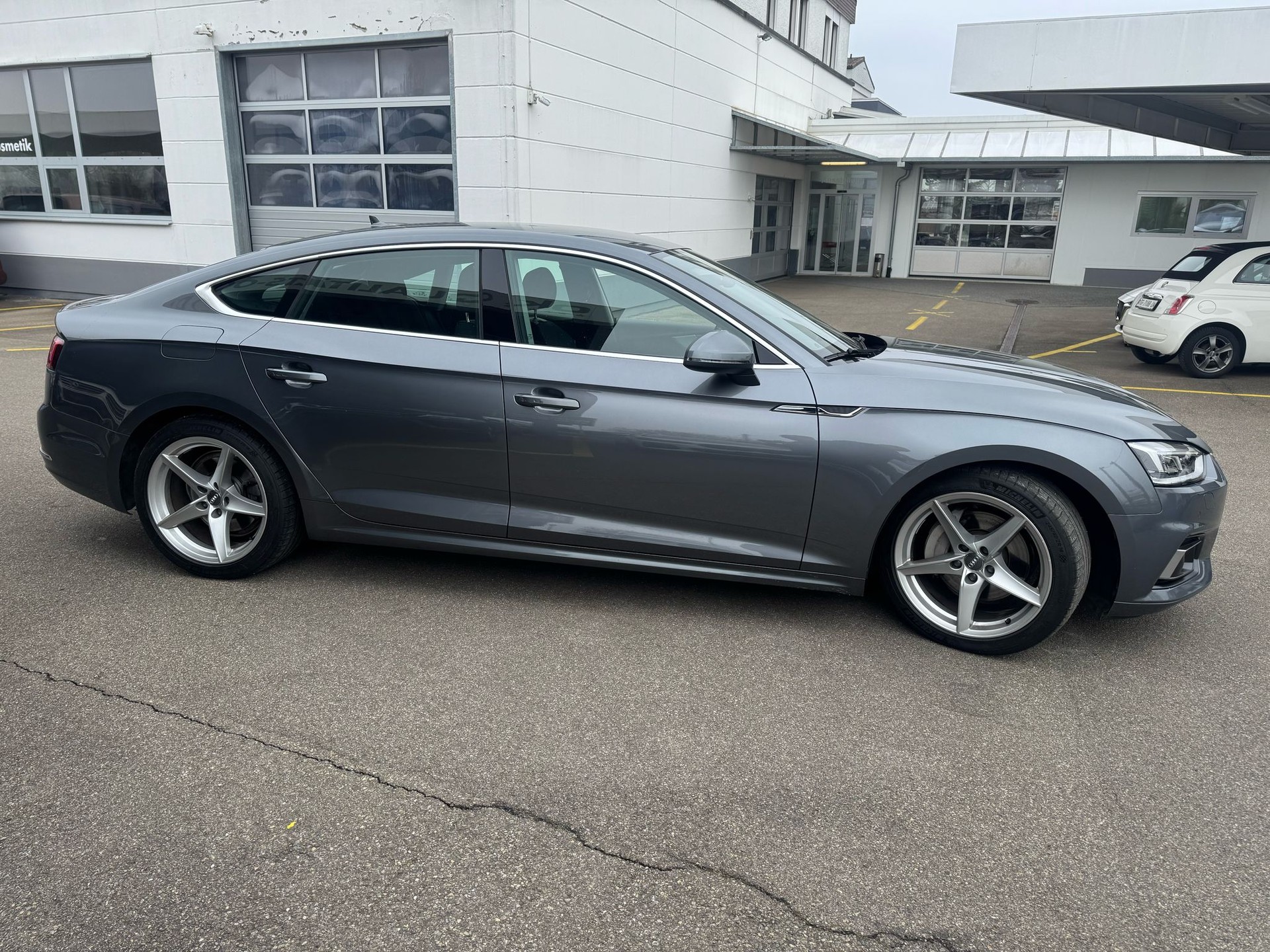 AUDI A5 Sportback 40 TDI Sport-image-3